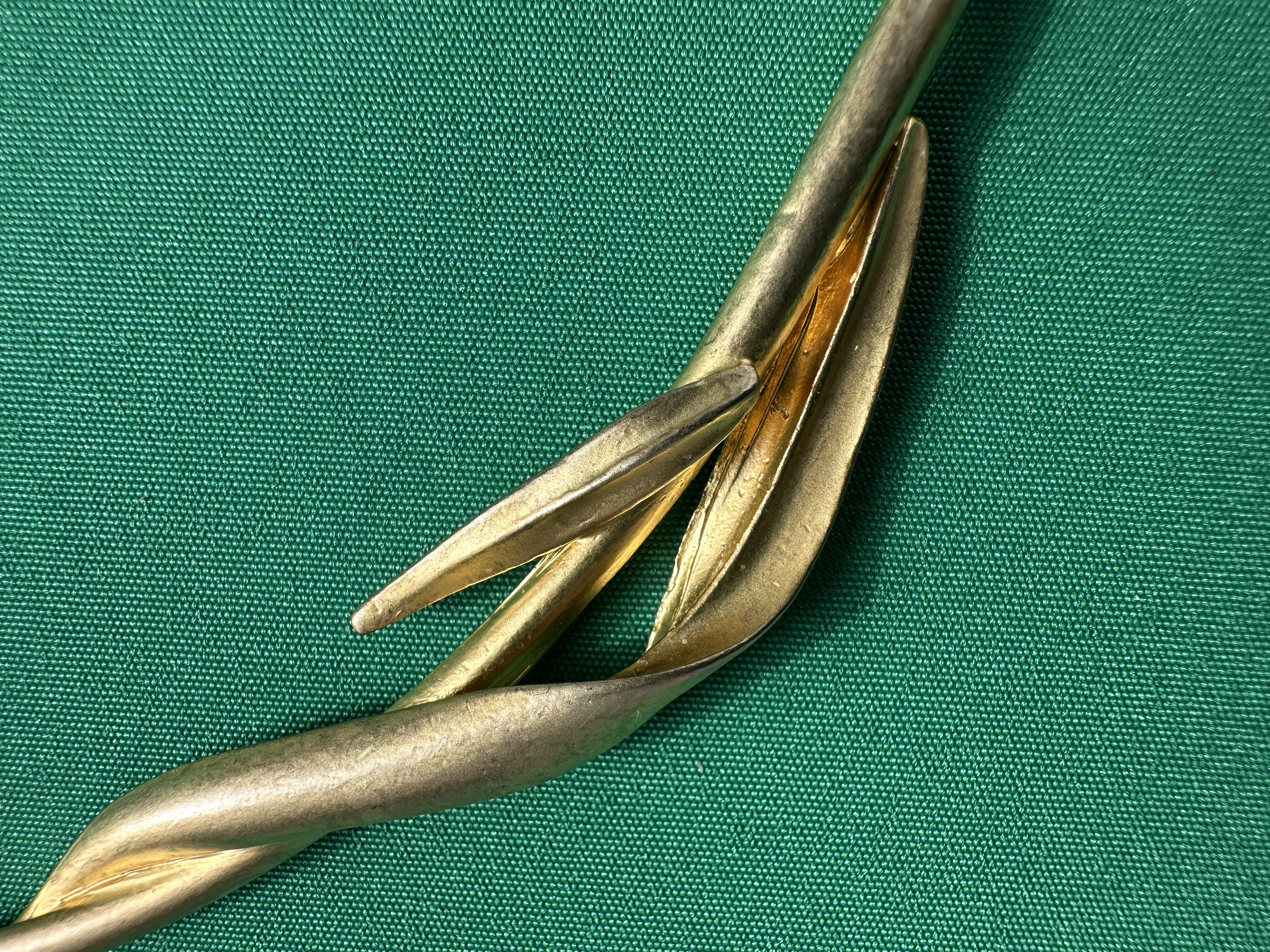 Bracelet doré feuille de bambou