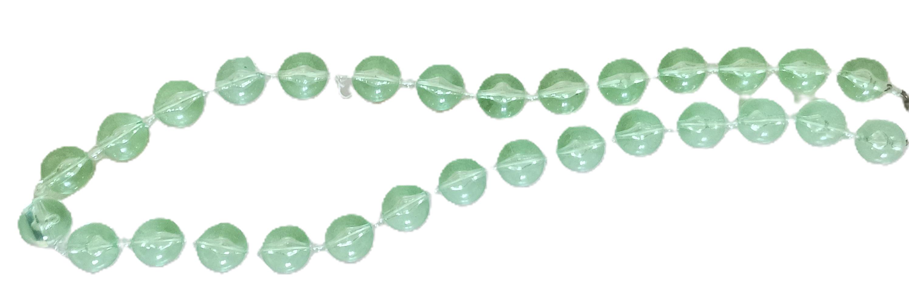 Collier en perles vertes