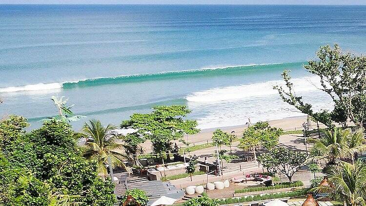 Beachfront Vacation Package