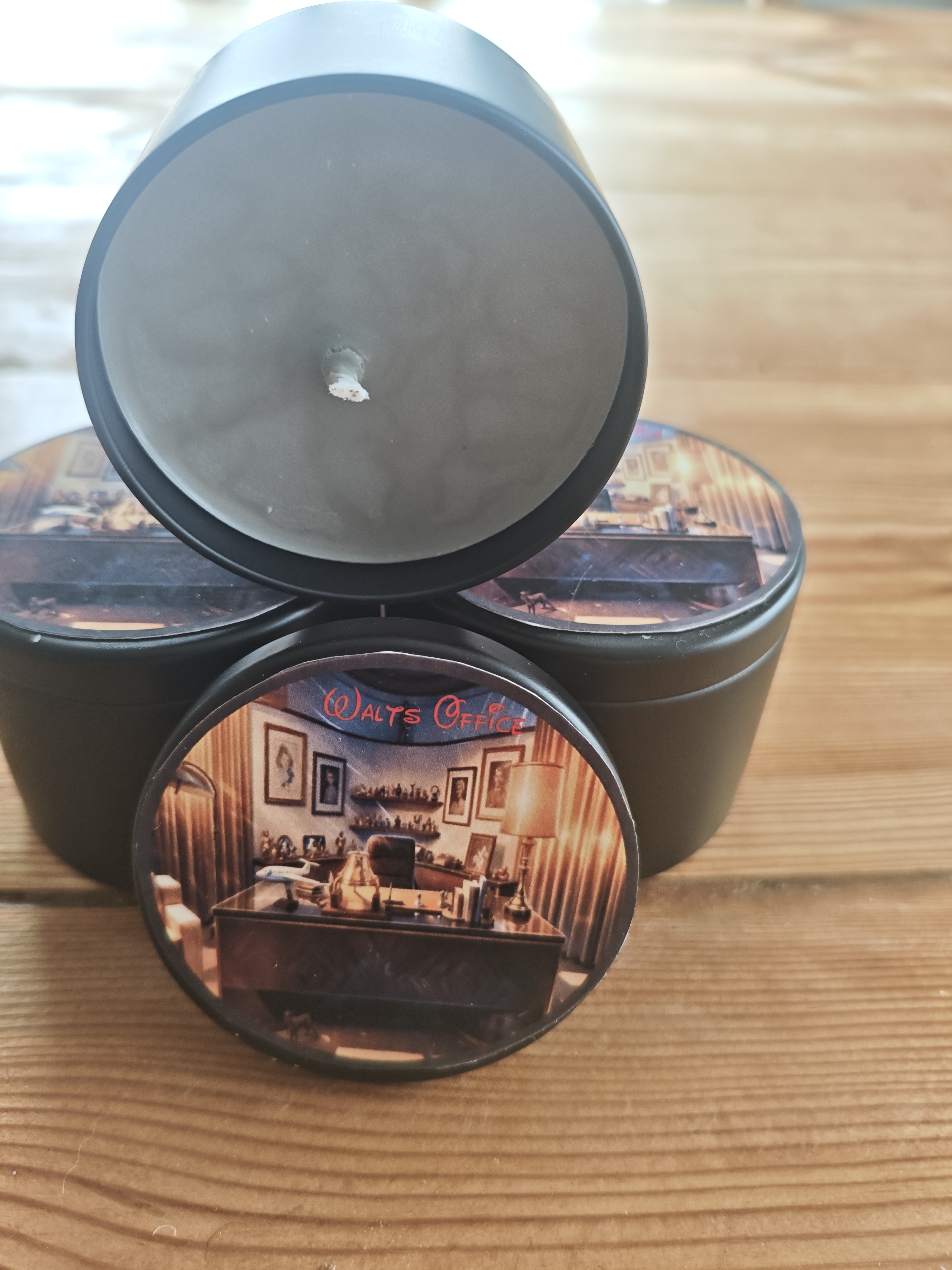 Walt's Office 4oz candle