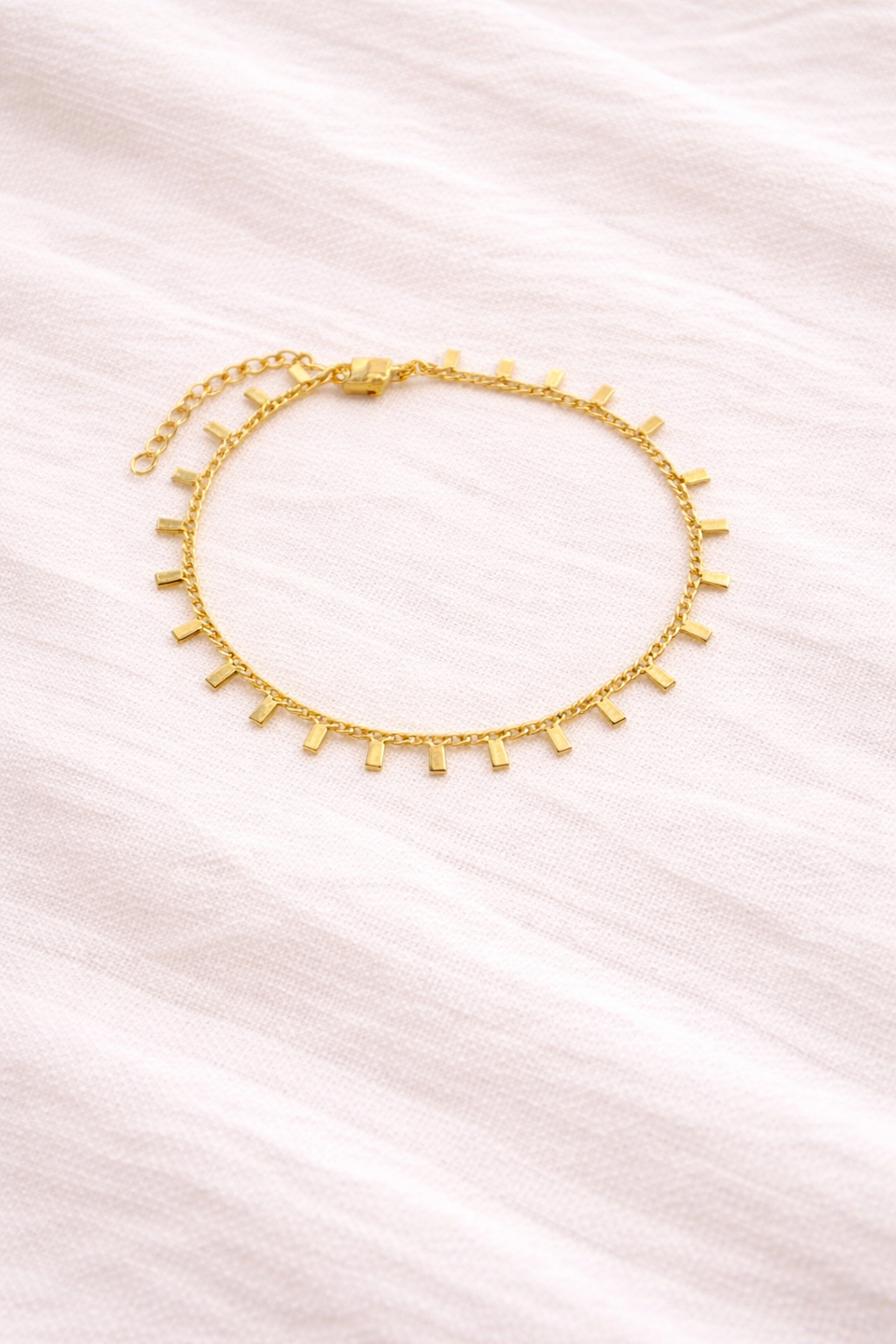 Gold Dangle Bracelet