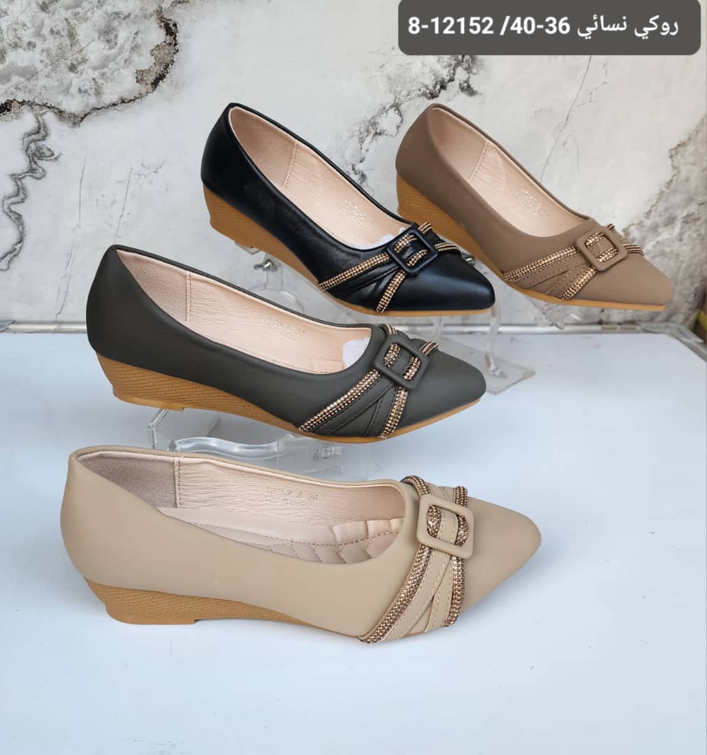 روكي نسائي بكعب صغير