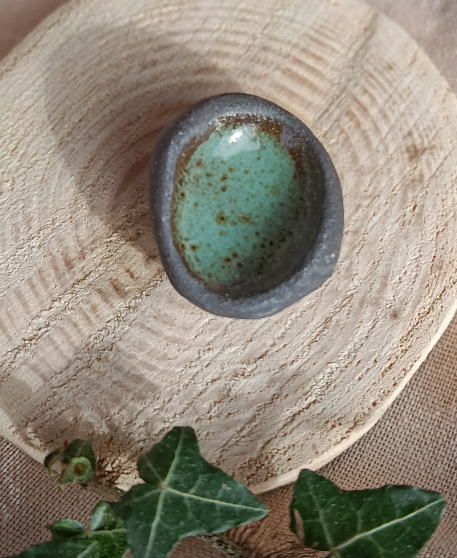 Pierres d'apaisement en céramique émaillées