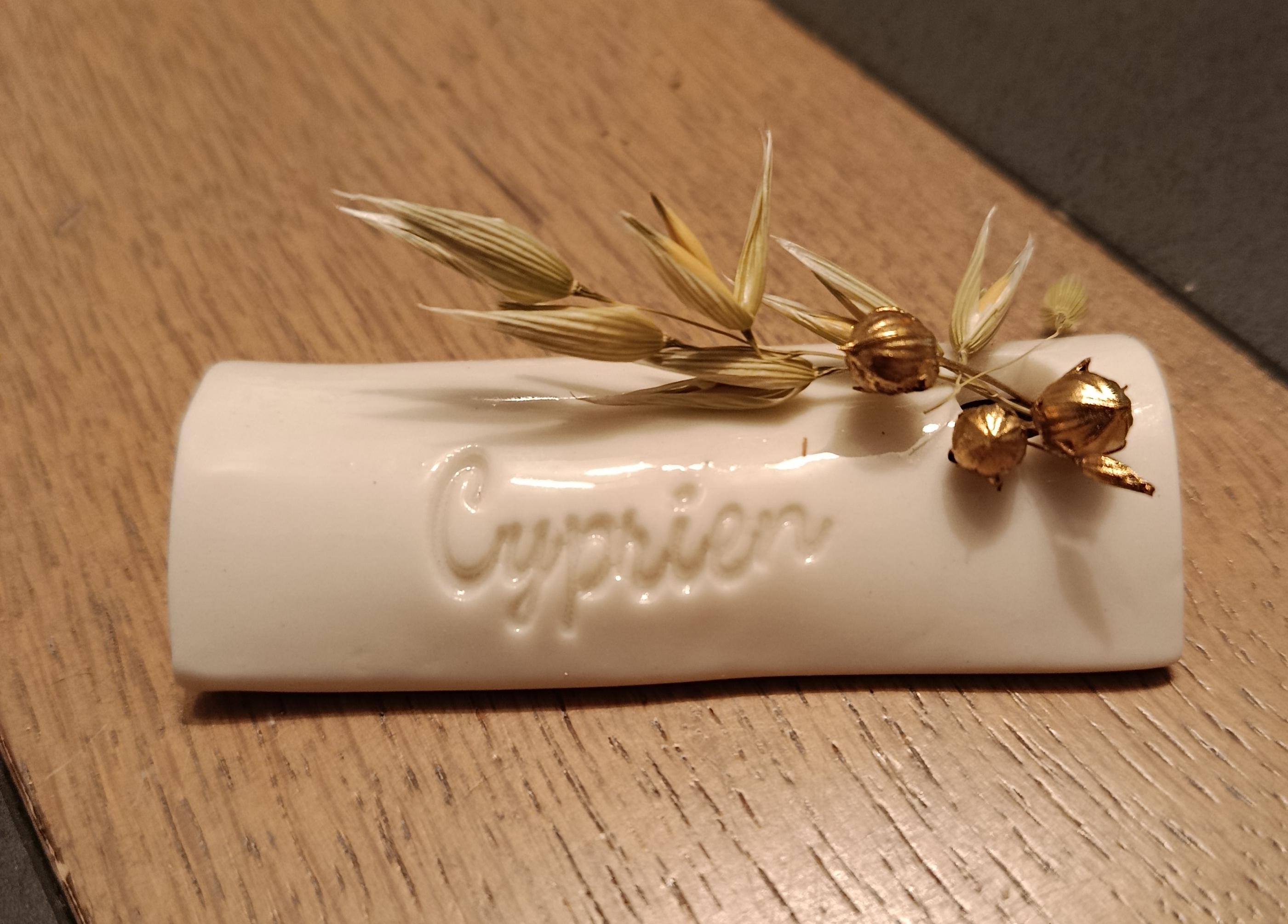 Marque place en porcelaine