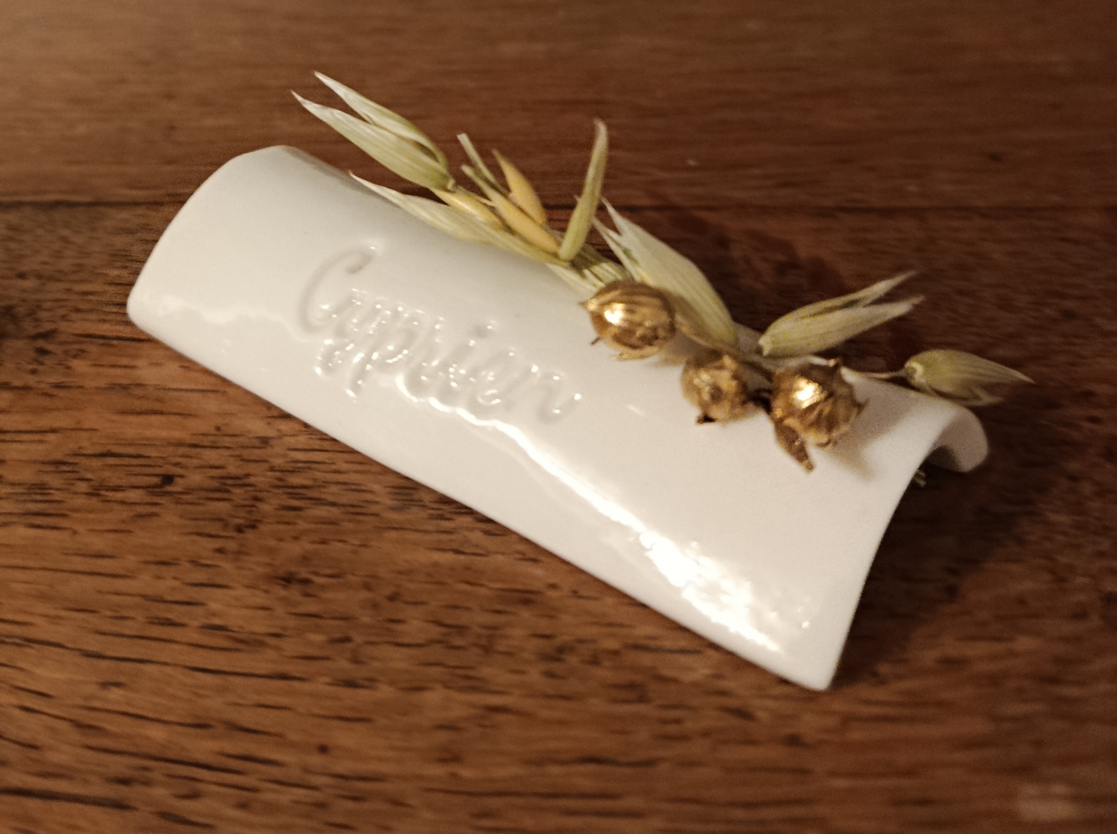 Marque place en porcelaine