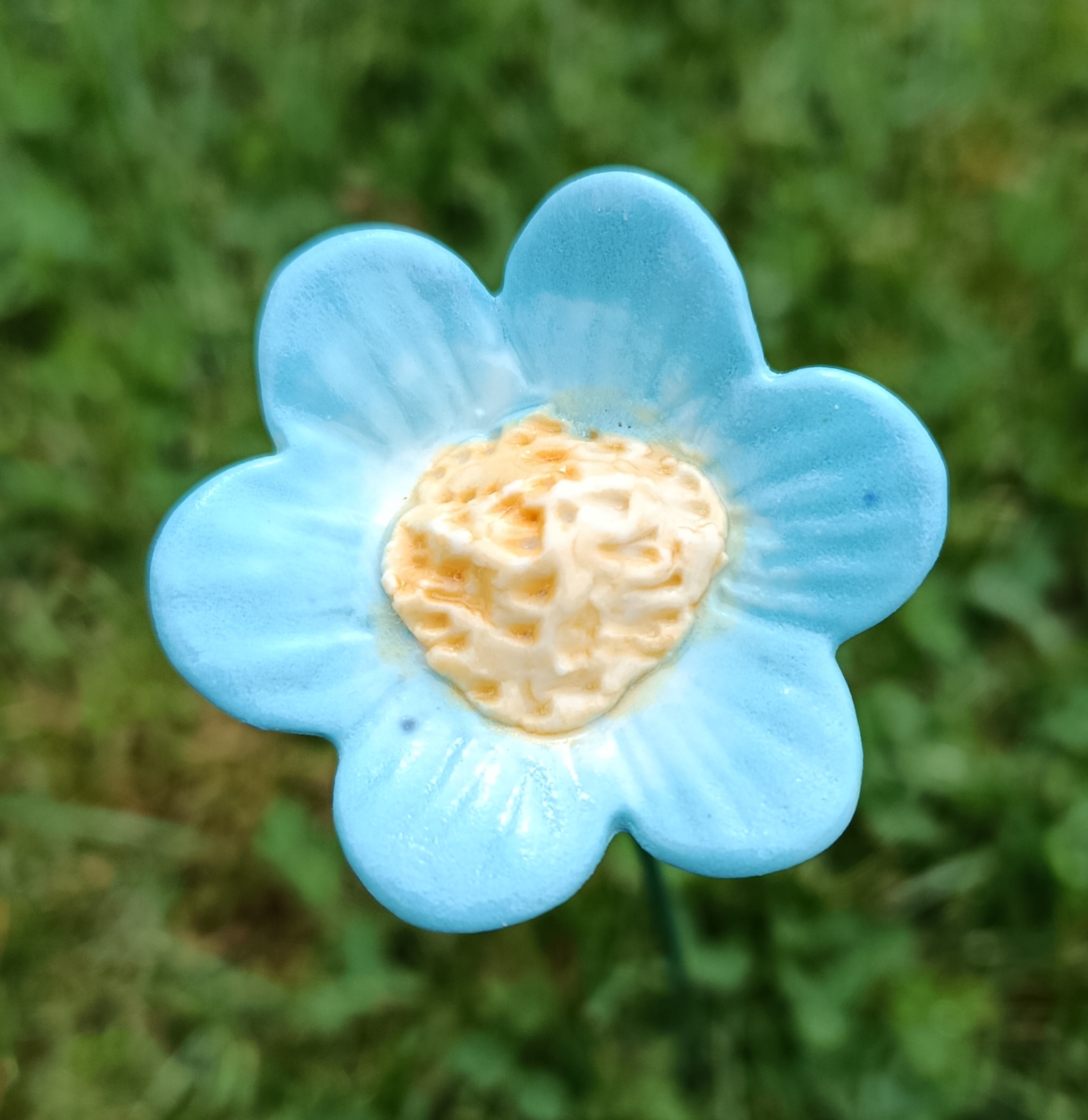 Fleur éternelle en porcelaine 