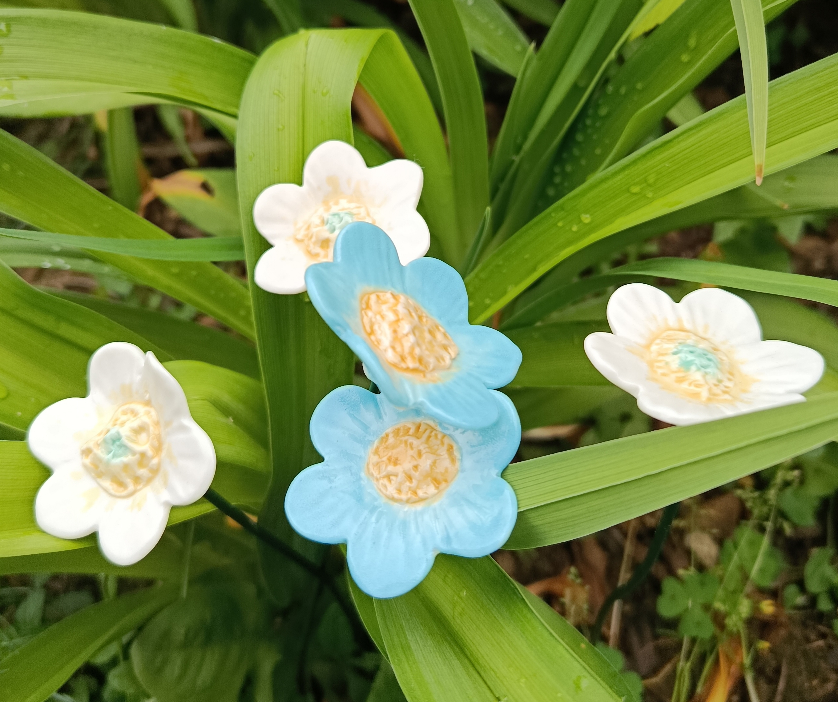 Fleur éternelle en porcelaine 
