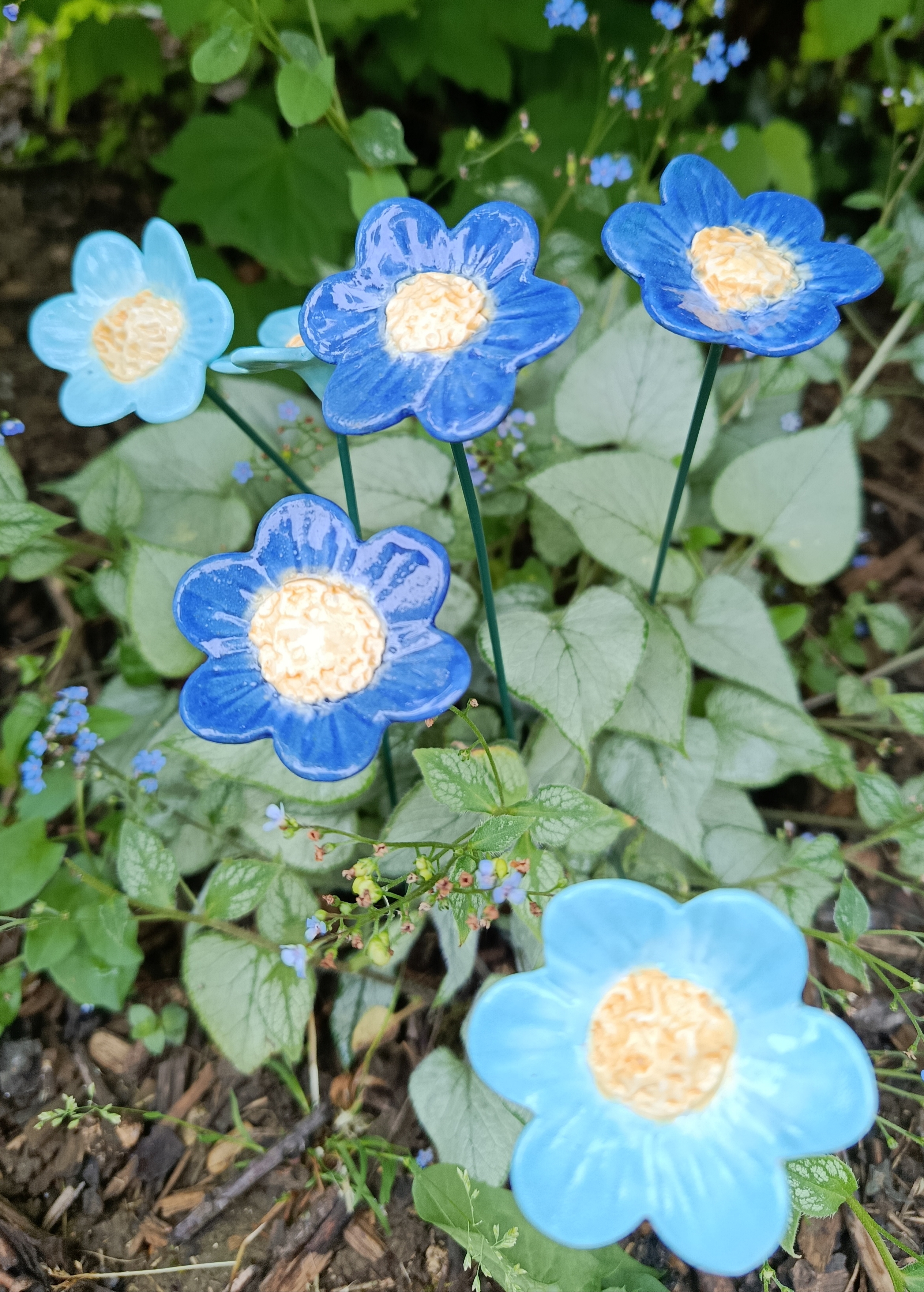 Petite anémone en porcelaine