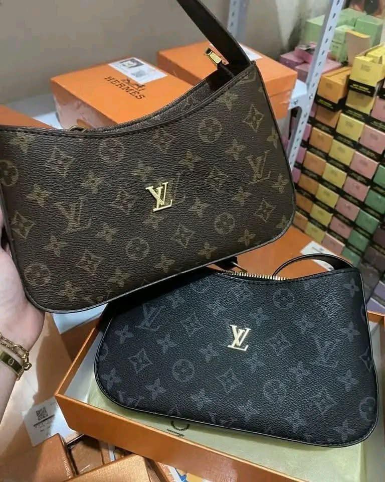 Louis Vuitton Women's Handbags