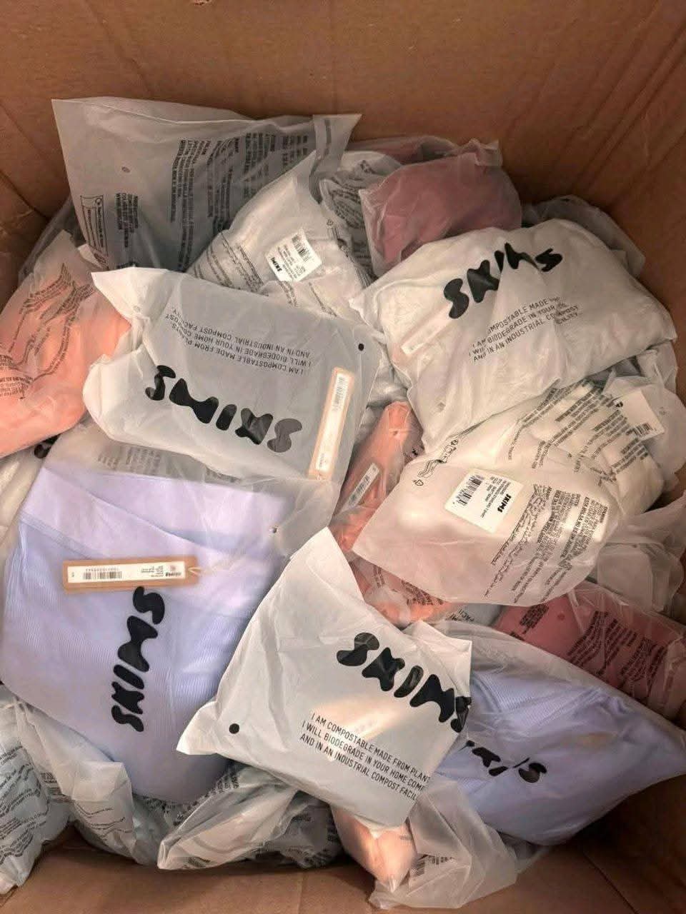 SKIMS™ Shapewear & Lounge 