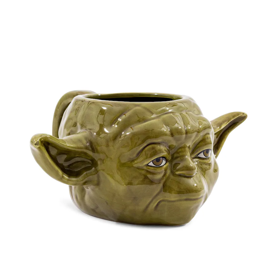 Galactic Sip  Presents Yoda wishing you a Personalized Happy Birthday !