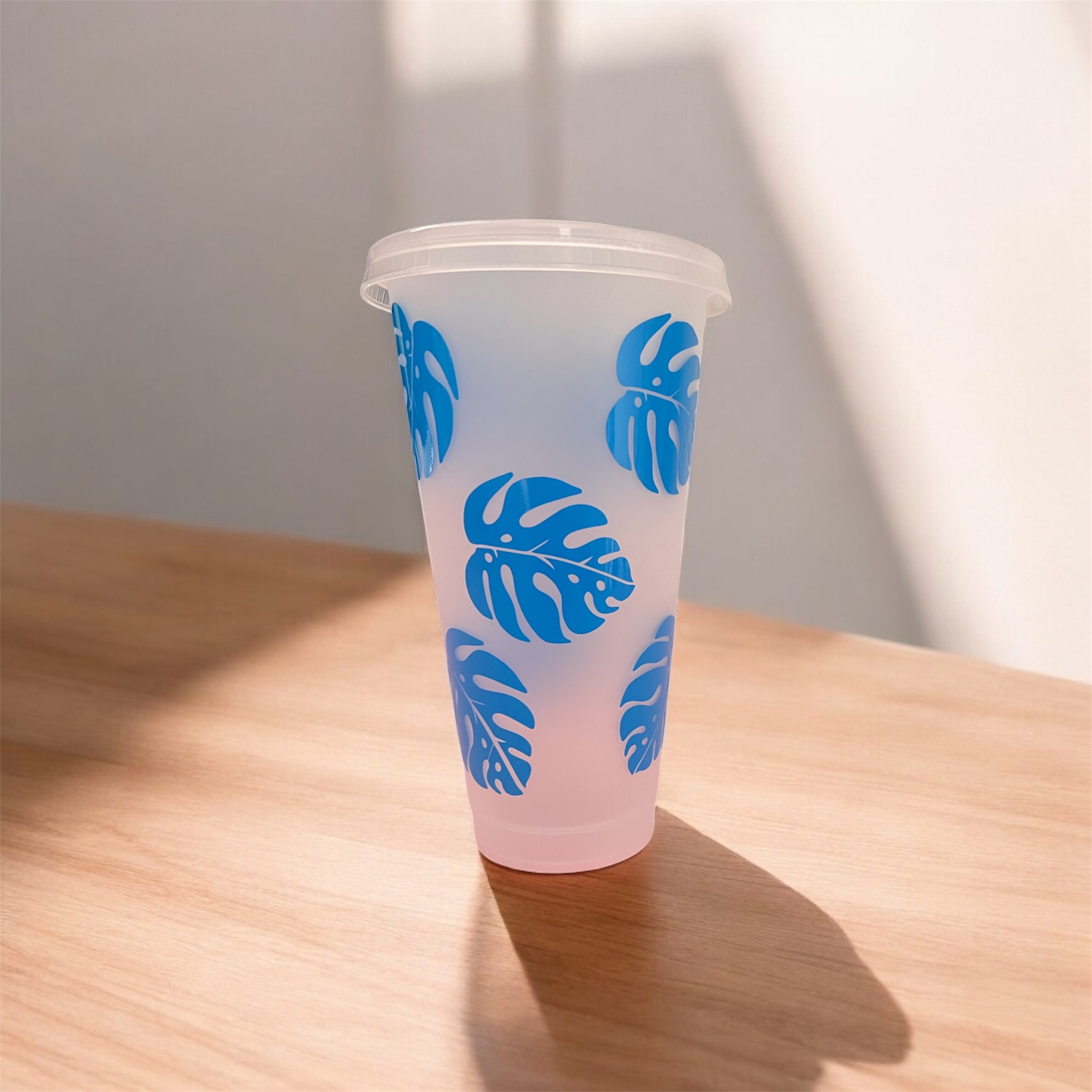 Blue Monstera Leaf Reusable 24oz Tumbler – Tropical Frosted Cup