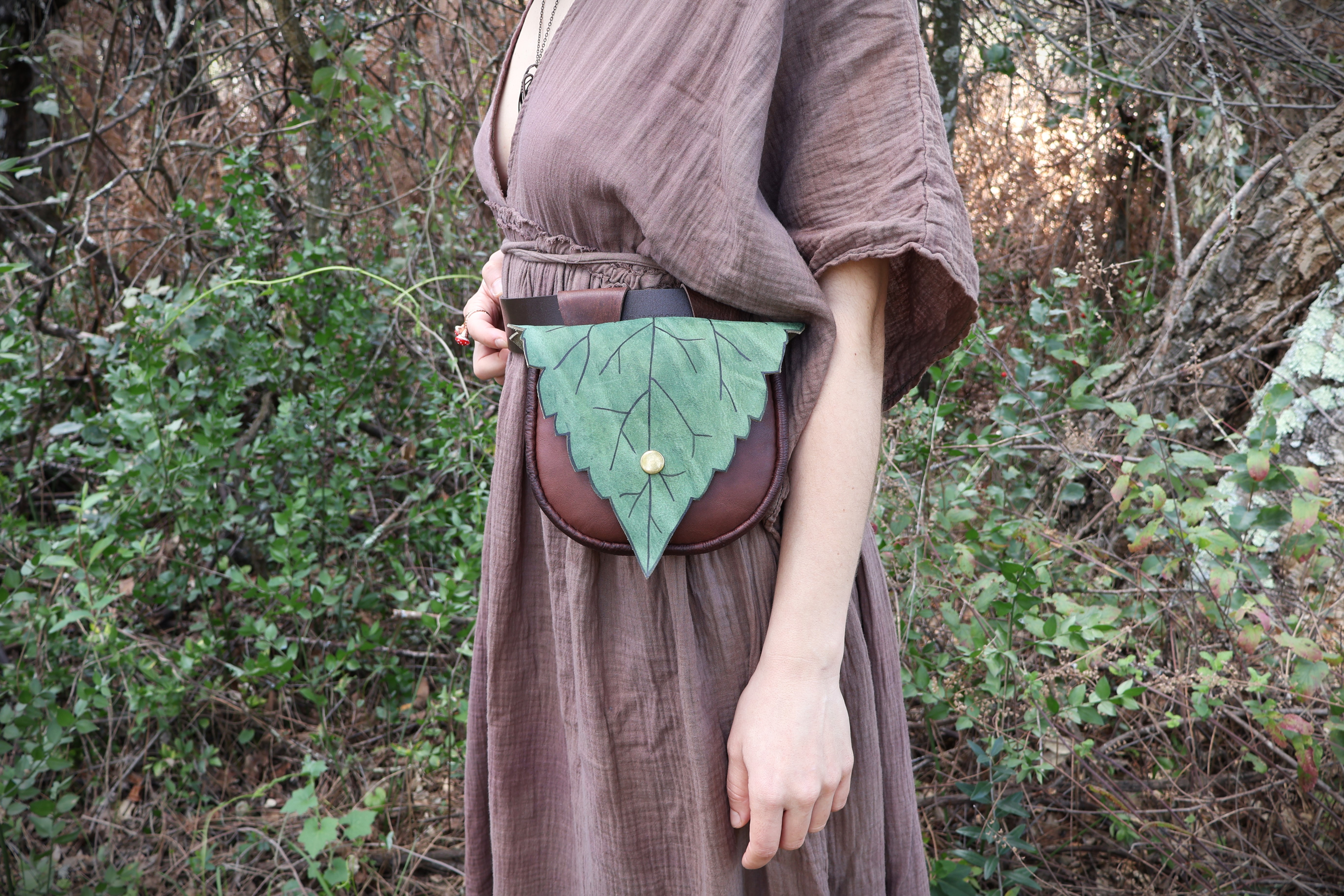 Catweed Leaf Belt Bag