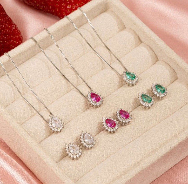 Conjunto Gota Cravejado 