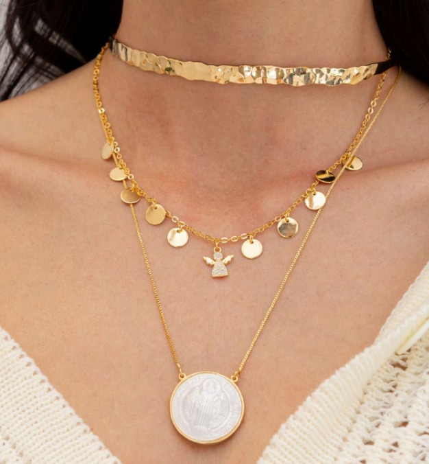 Colar Madrepérola Medalha São Bento