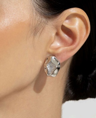 Brinco Orgânico com Zircônias