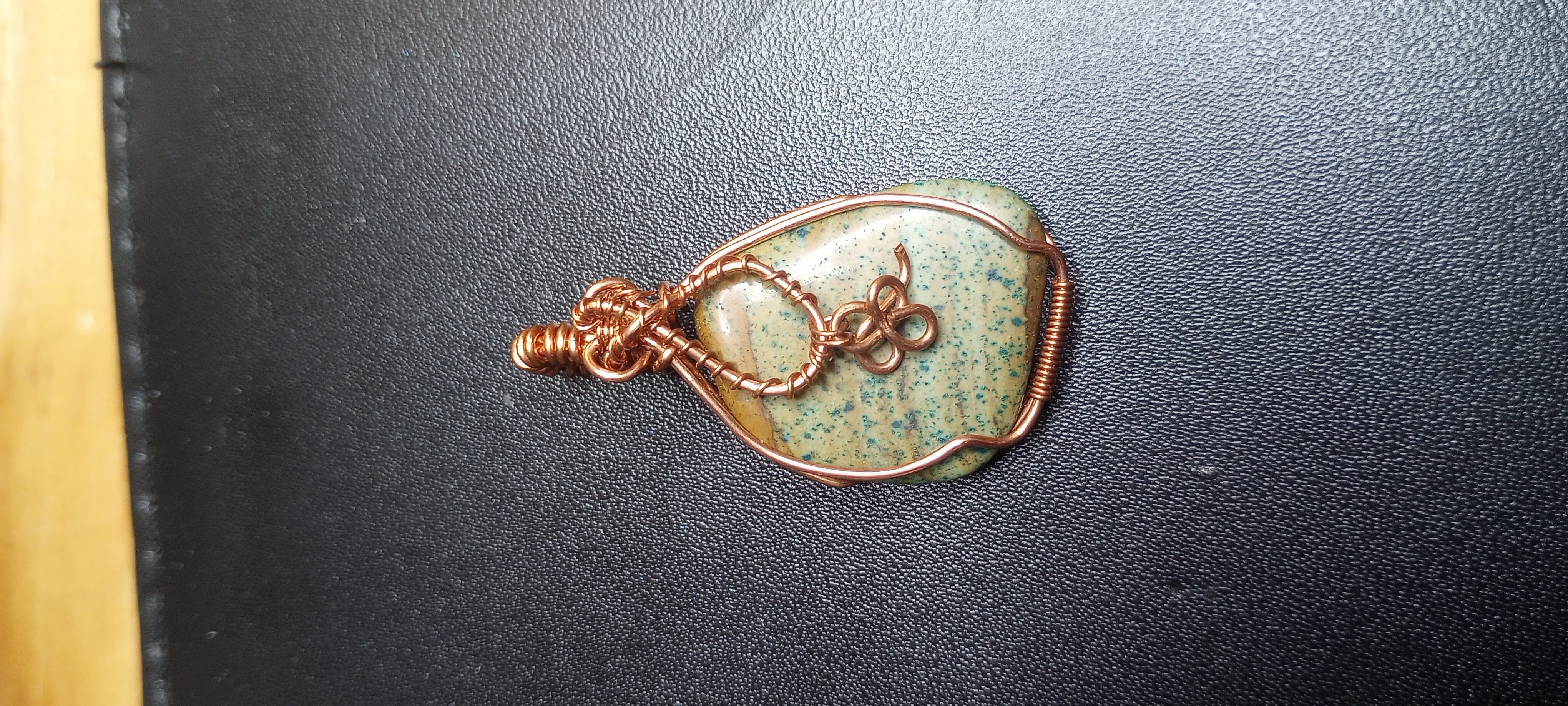 Pendant with a Pendant
