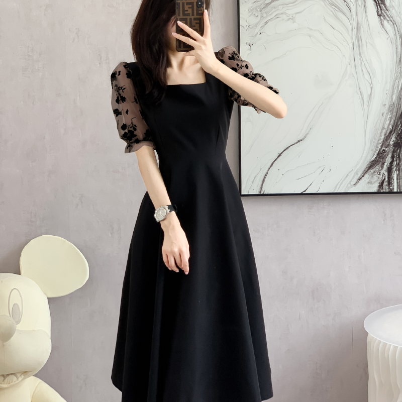 Elegant Black Puff Sleeve Dress