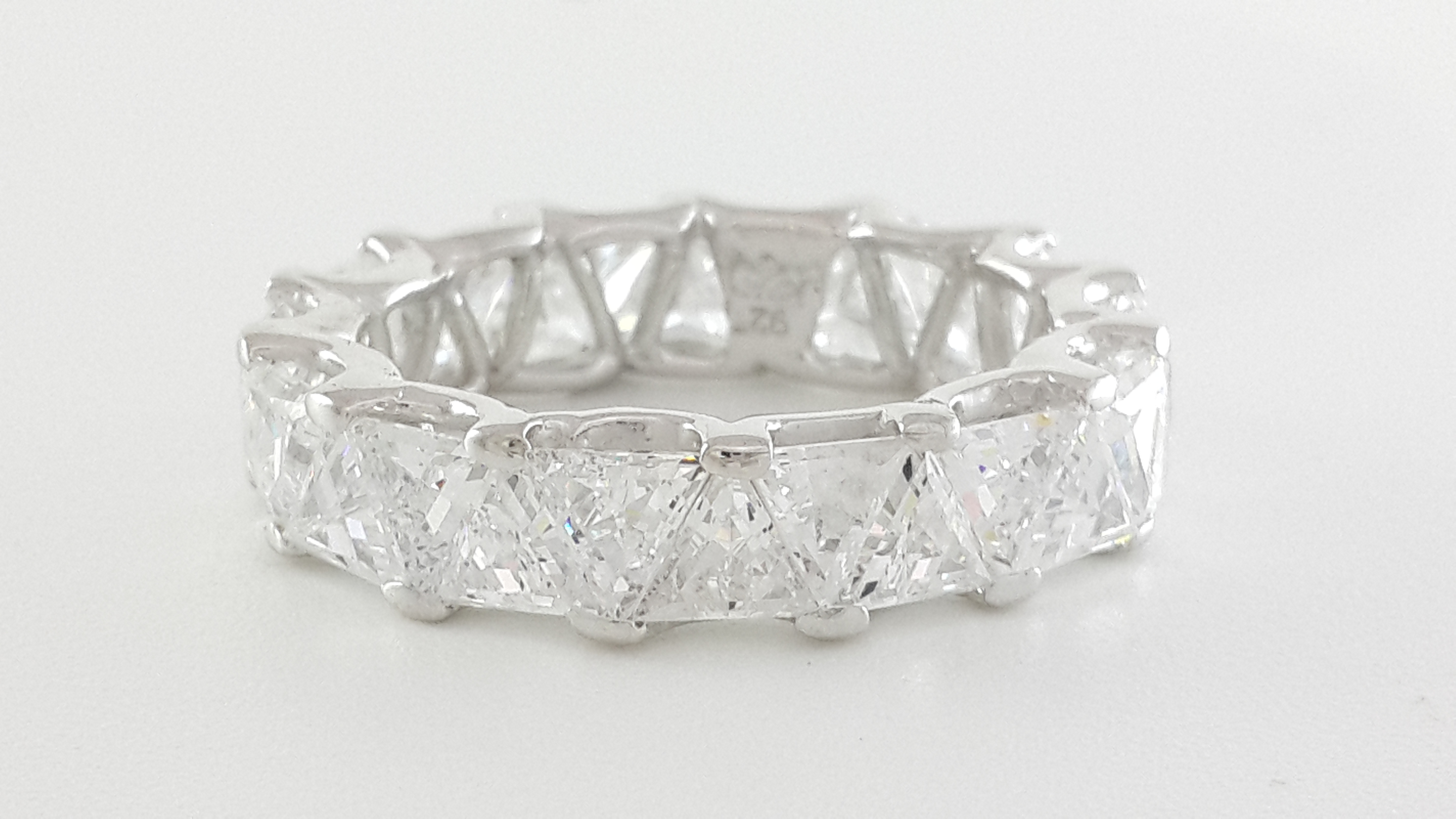 Crystal Textured Glass Ring