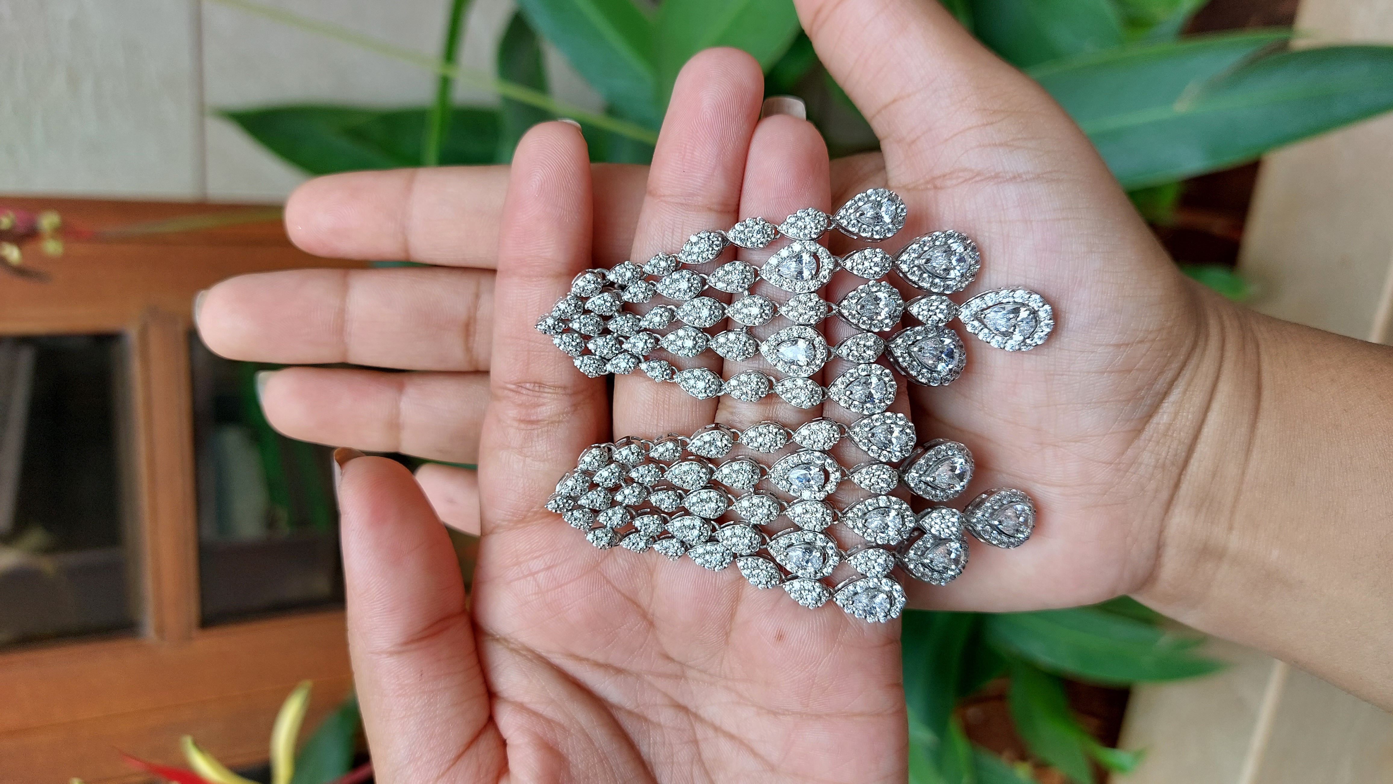 Elegant Crystal Drop Earrings