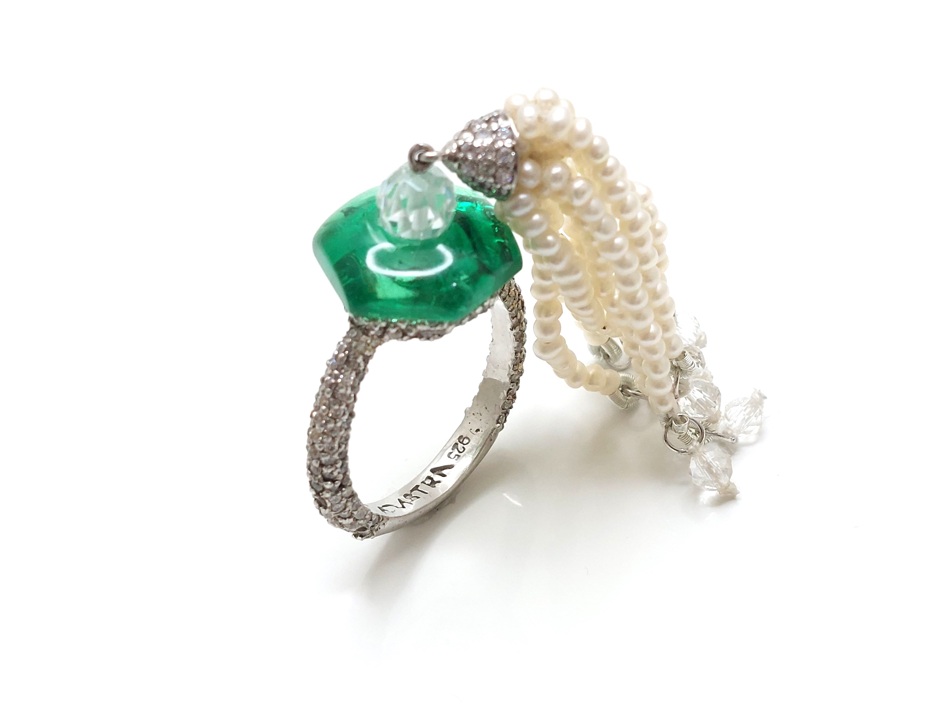 Emerald & Pearl Tassel Ring