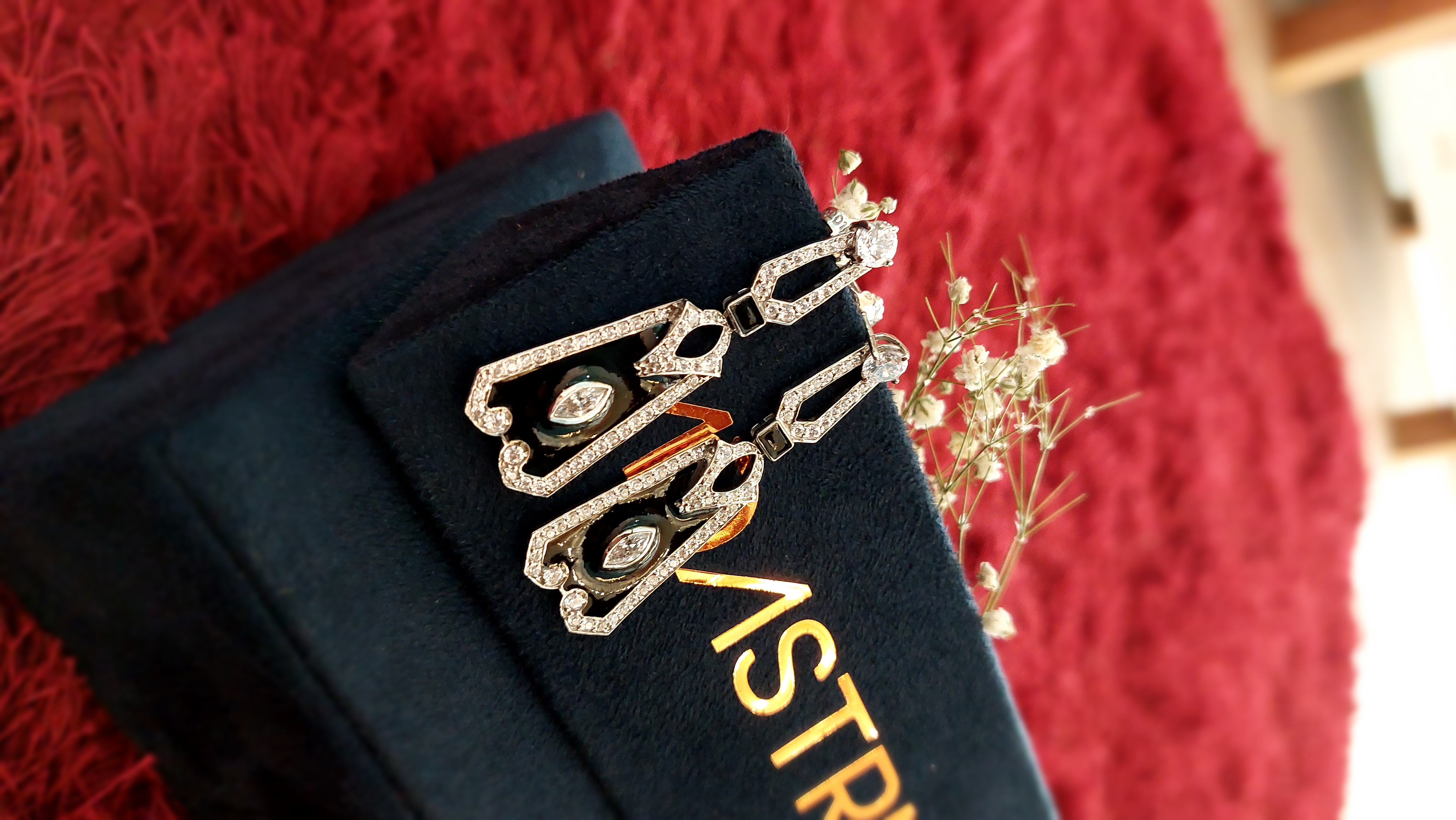 Elegant Geometric Drop Earrings