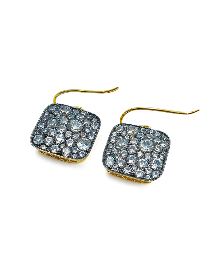 Sparkling Pavé Square Earrings