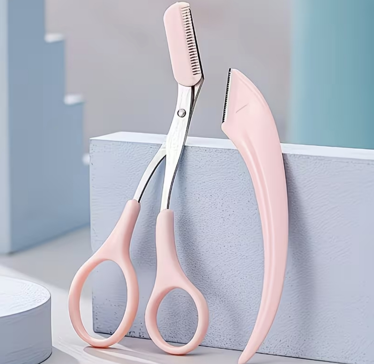 Ψαλίδι με Χτενάκι για την Περιποίηση των Φρυδιών – Ροζ