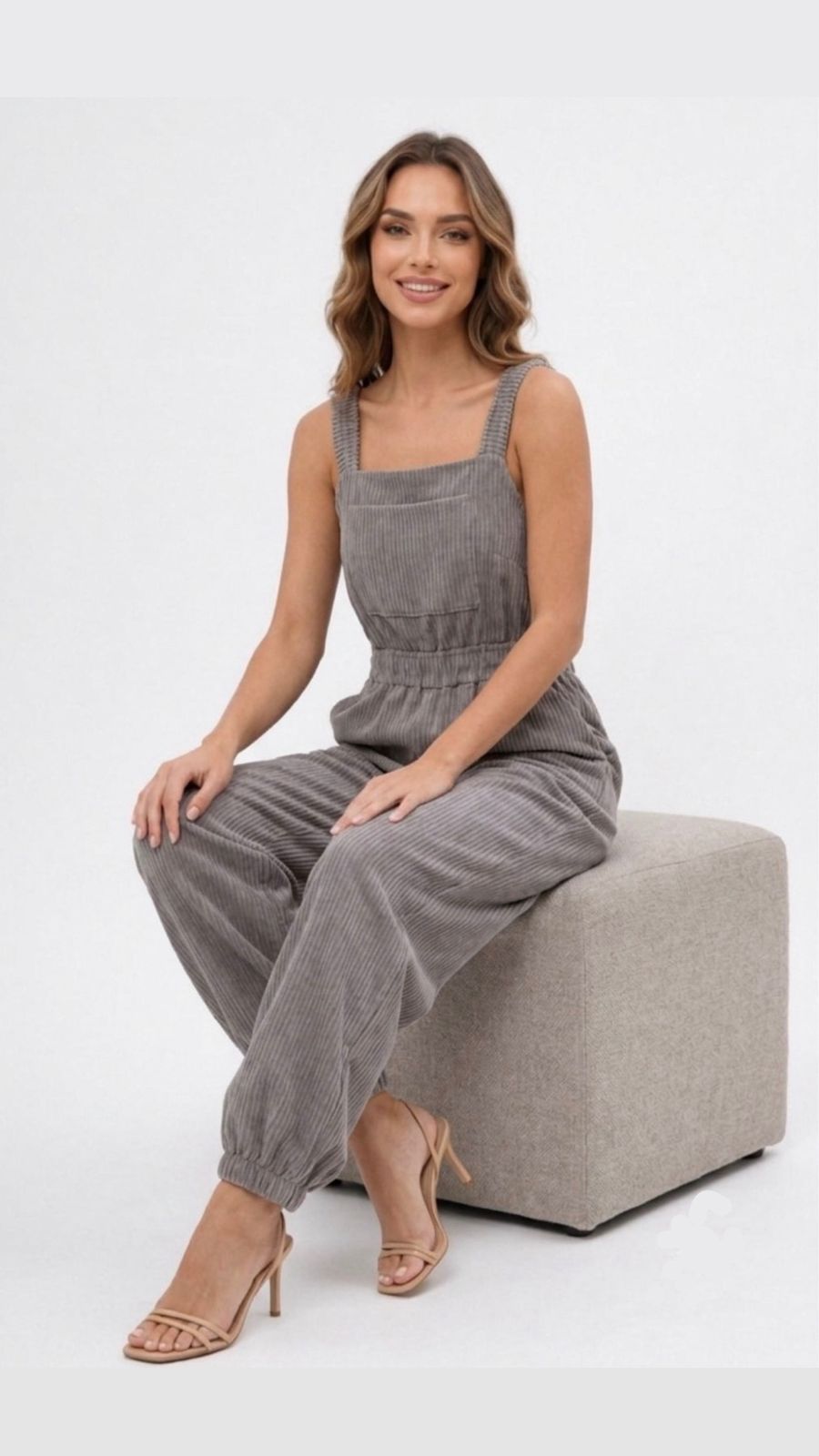 Macacão Feminino Cinza