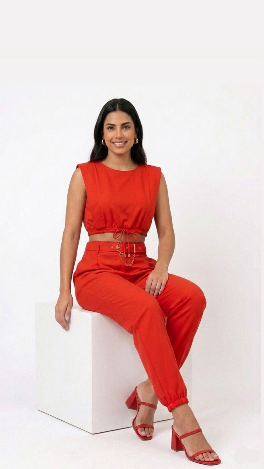 Conjunto Cropped e Calça 