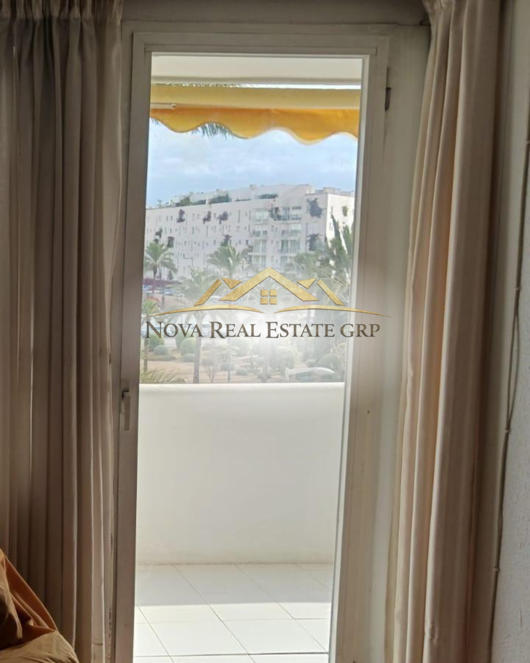 Apartamento con vistas al jardín