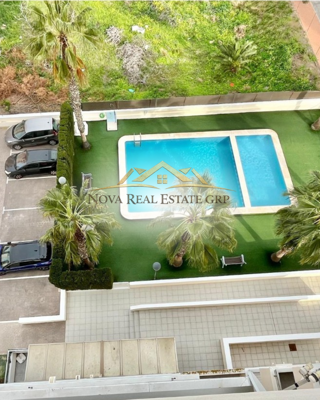 Apartamento moderno con piscina