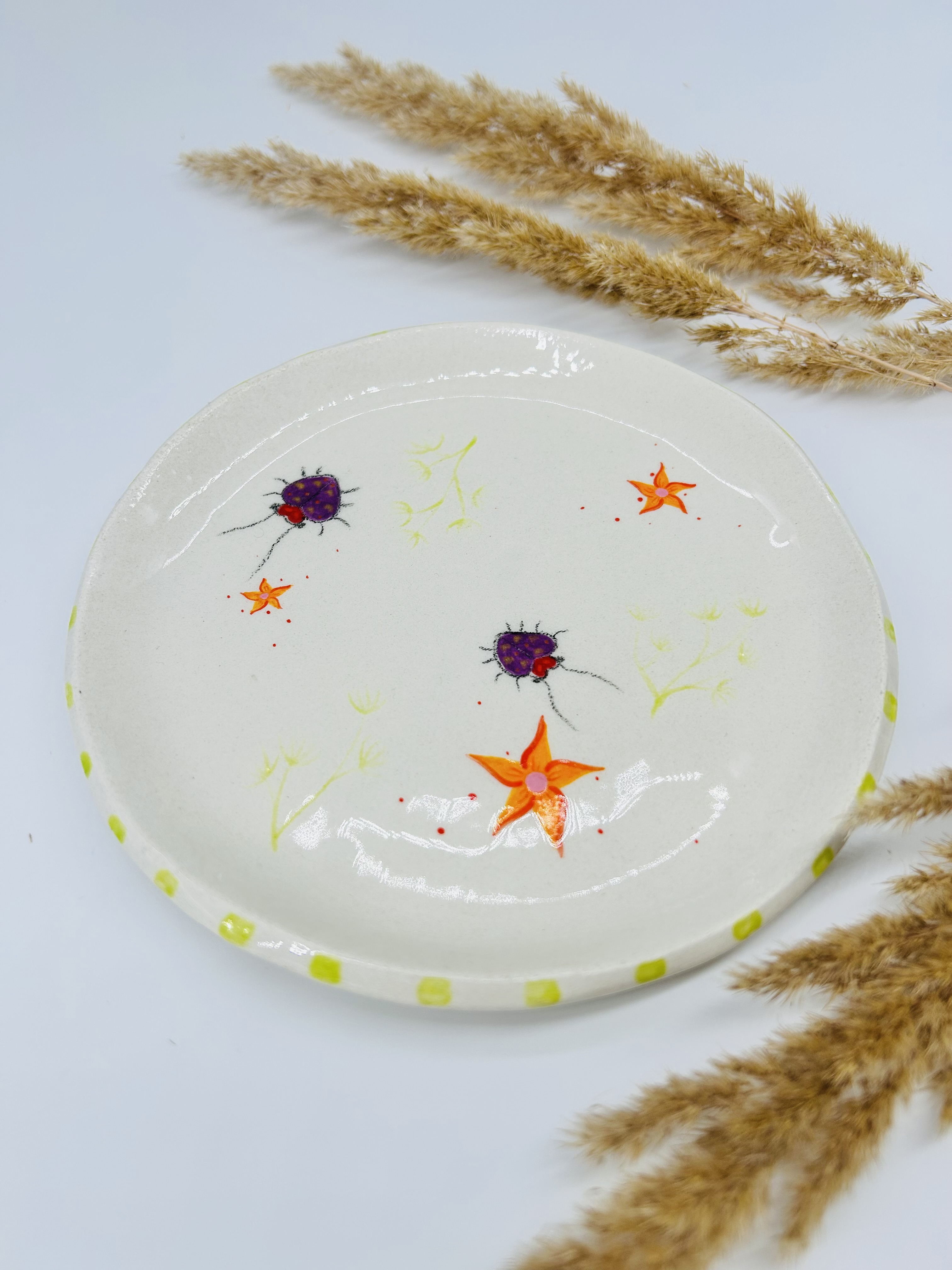 Lėkštė Du vabaliukai širdelės