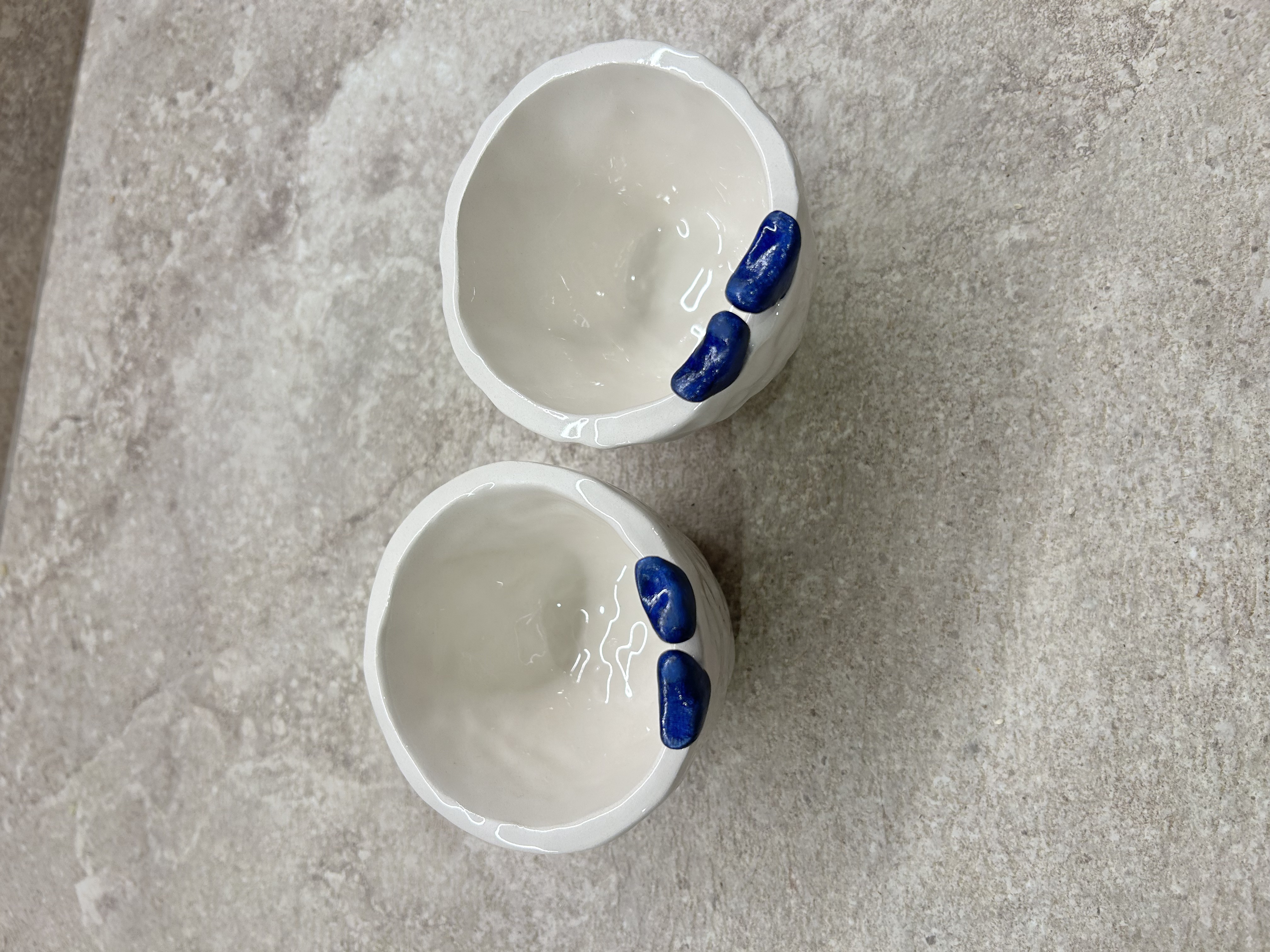 Puodelis Du paukštukai