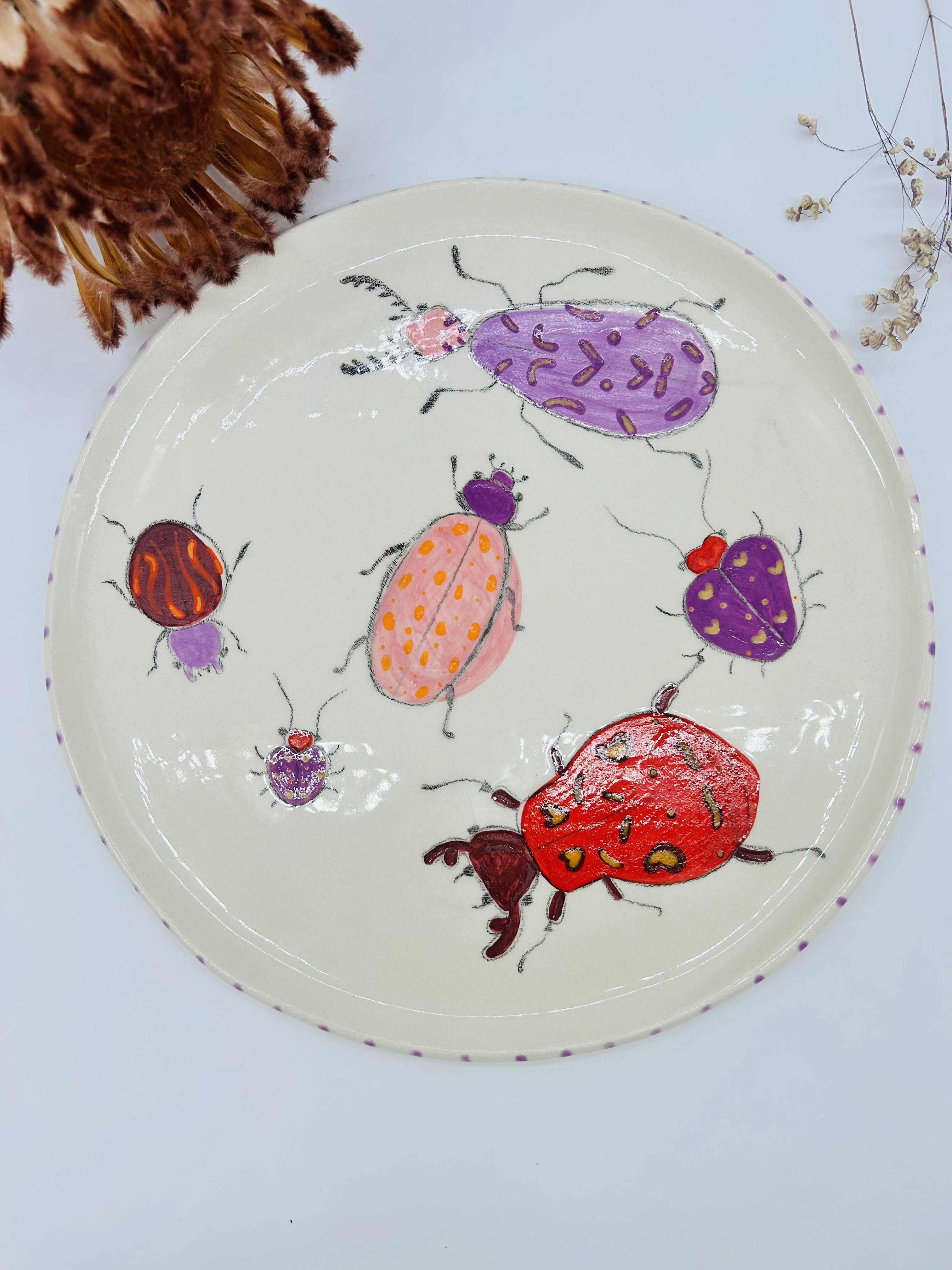 Lėkštė Violetiniai vabalai