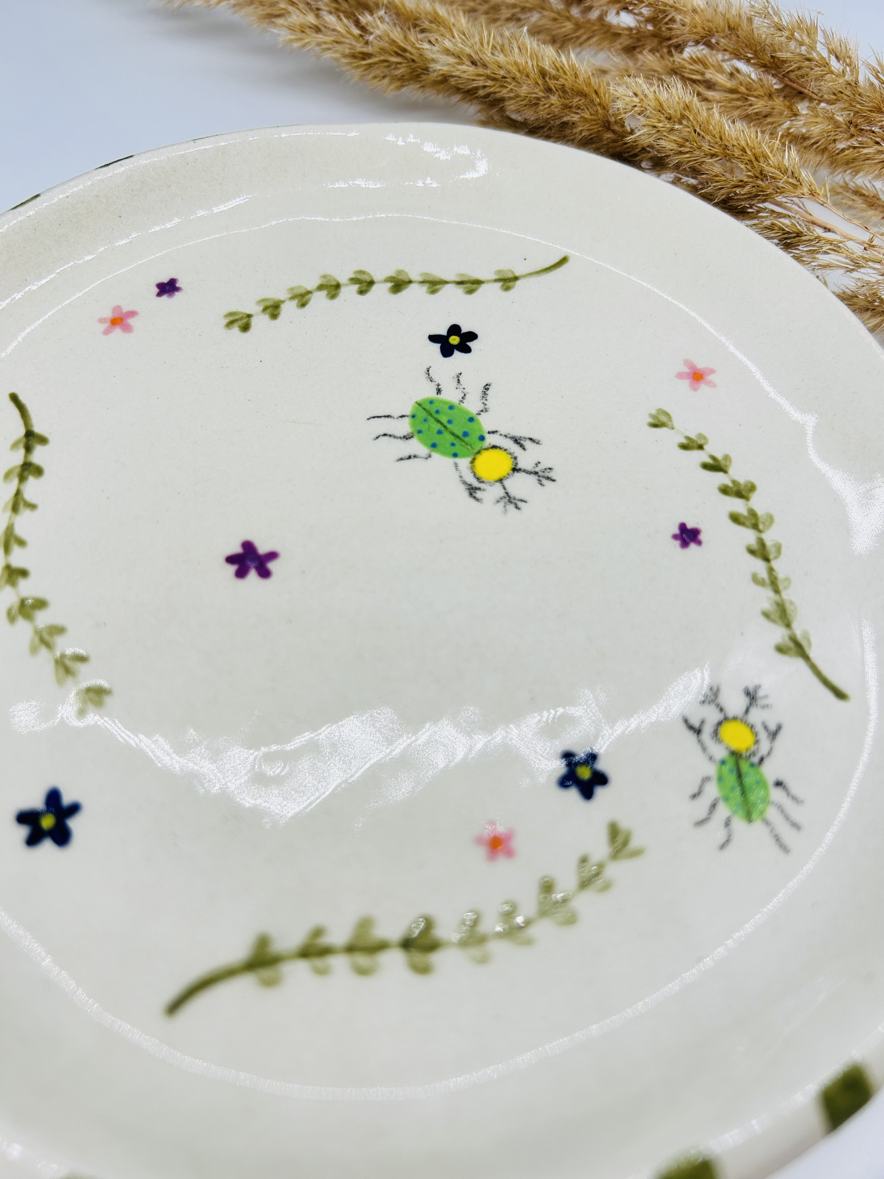 Lėkštė Du žali vabaliukai