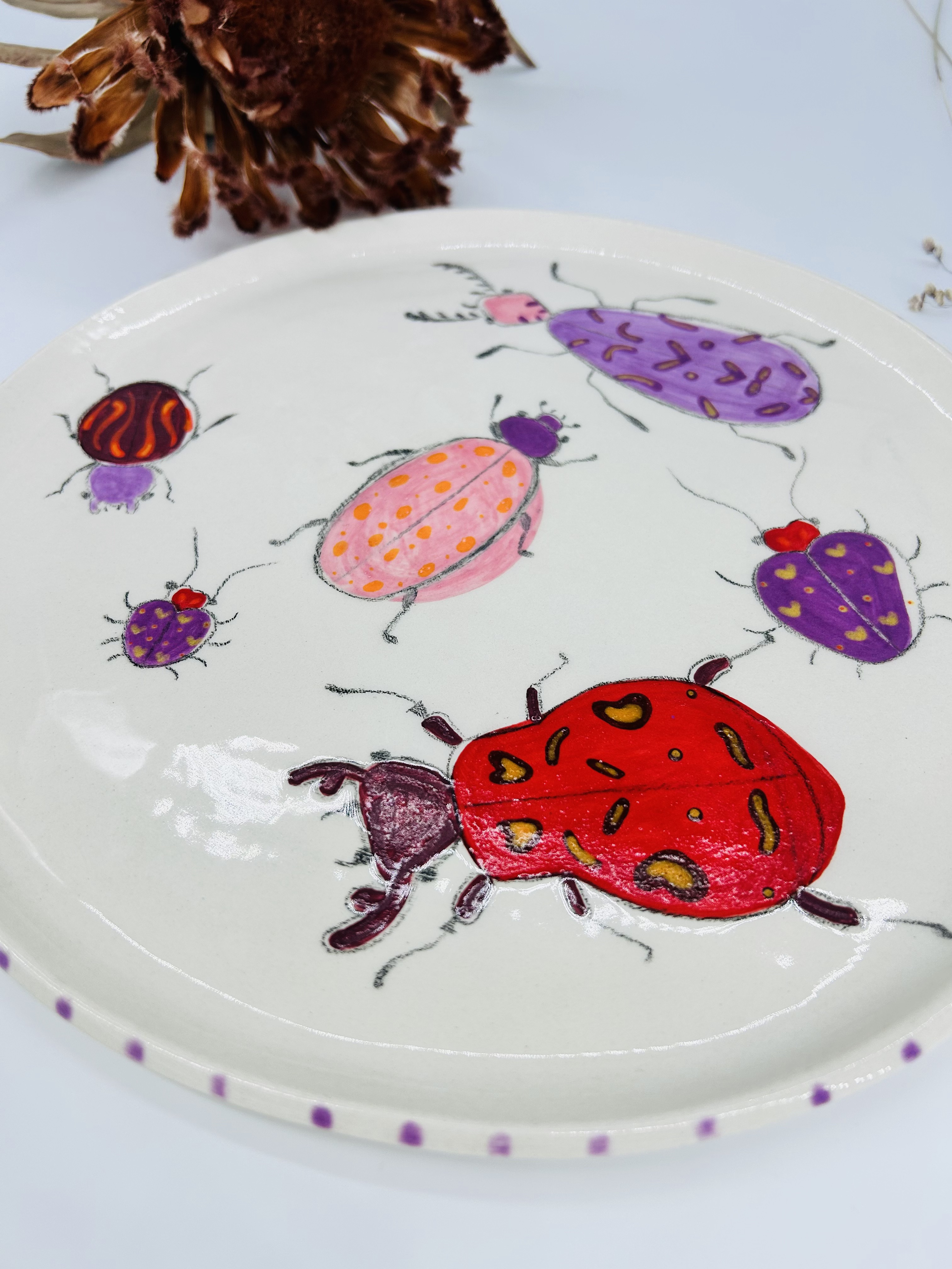 Lėkštė Violetiniai vabalai