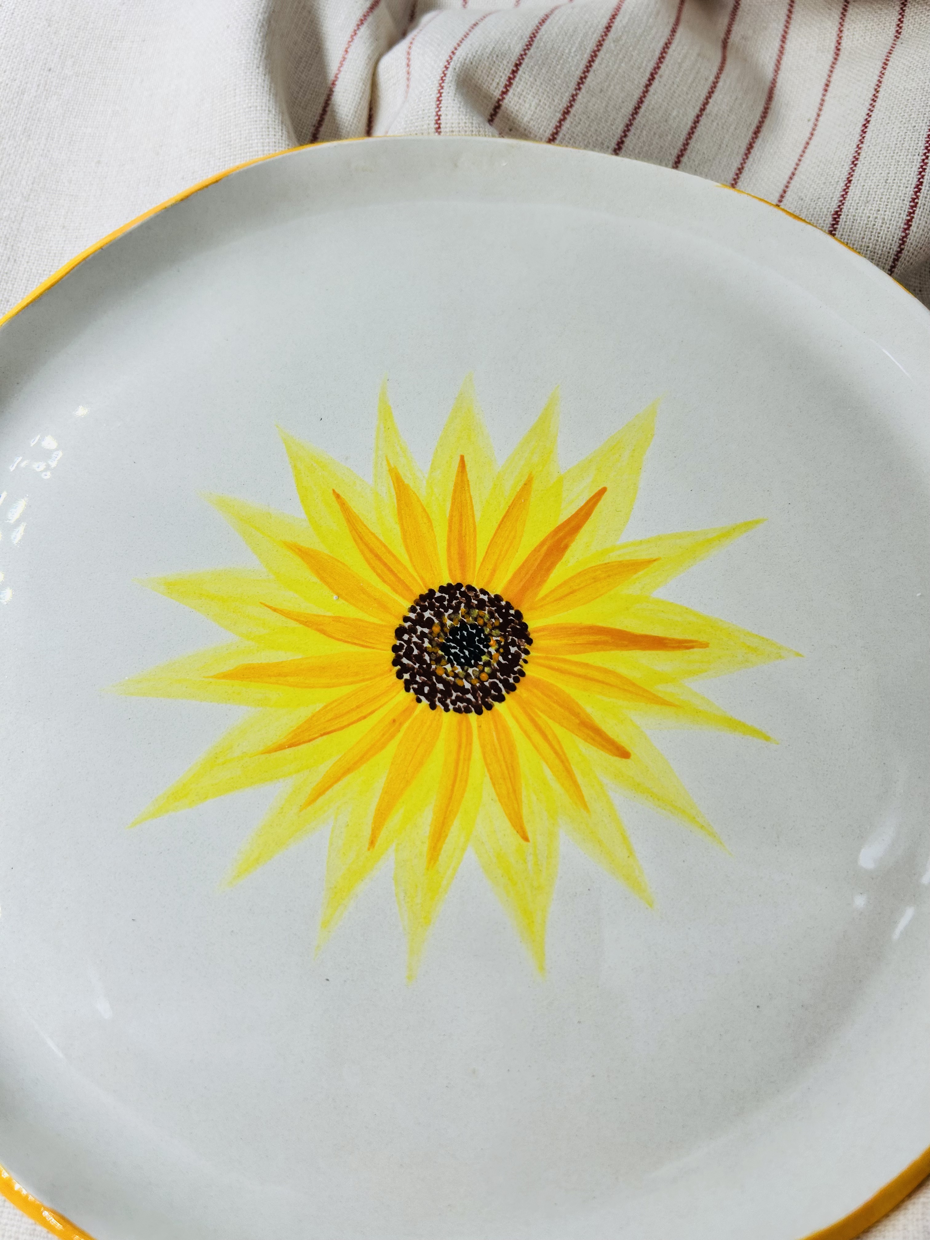 Lėkštė Saulėgrąža