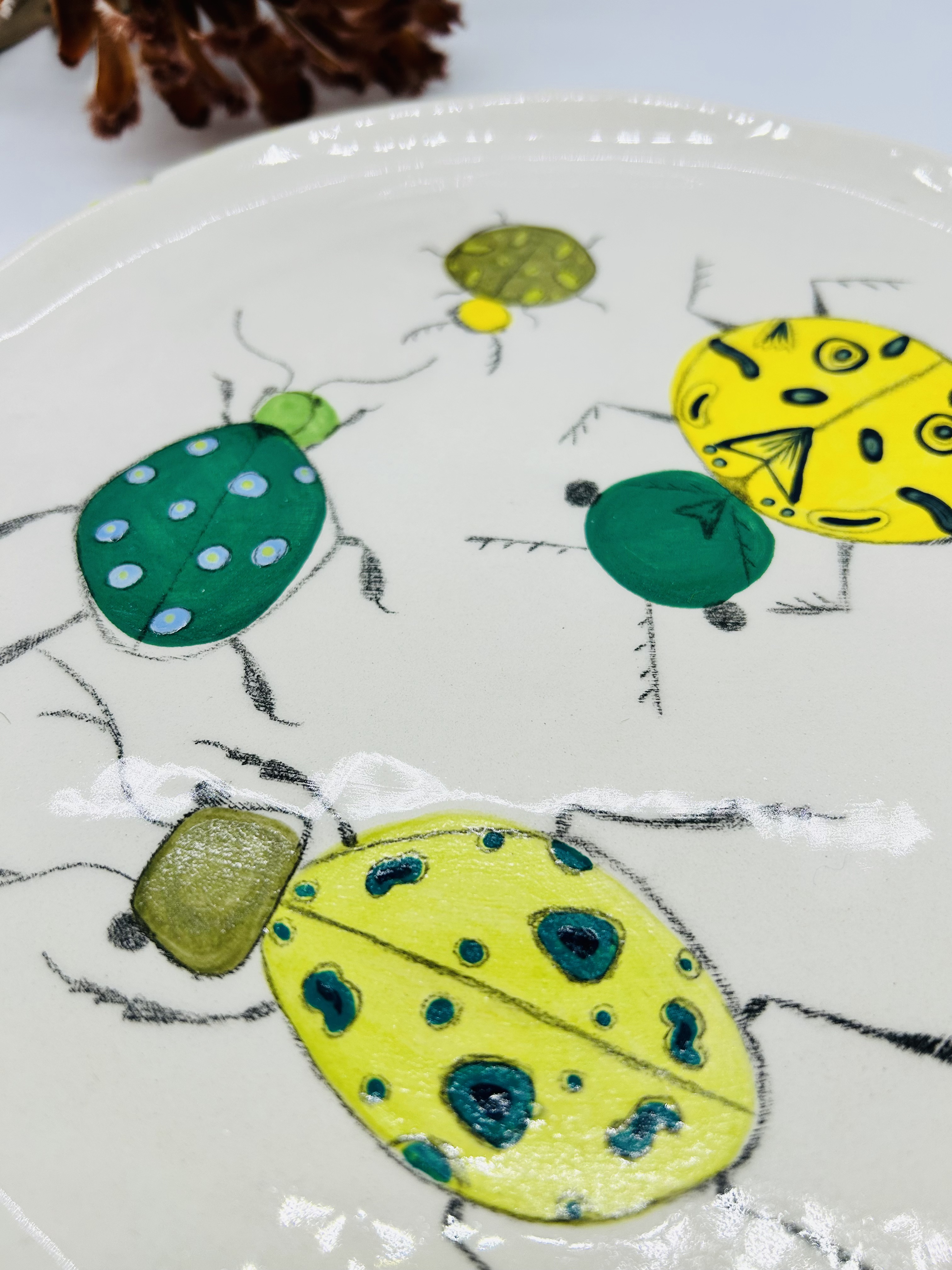 Lėkštė Žali vabalai