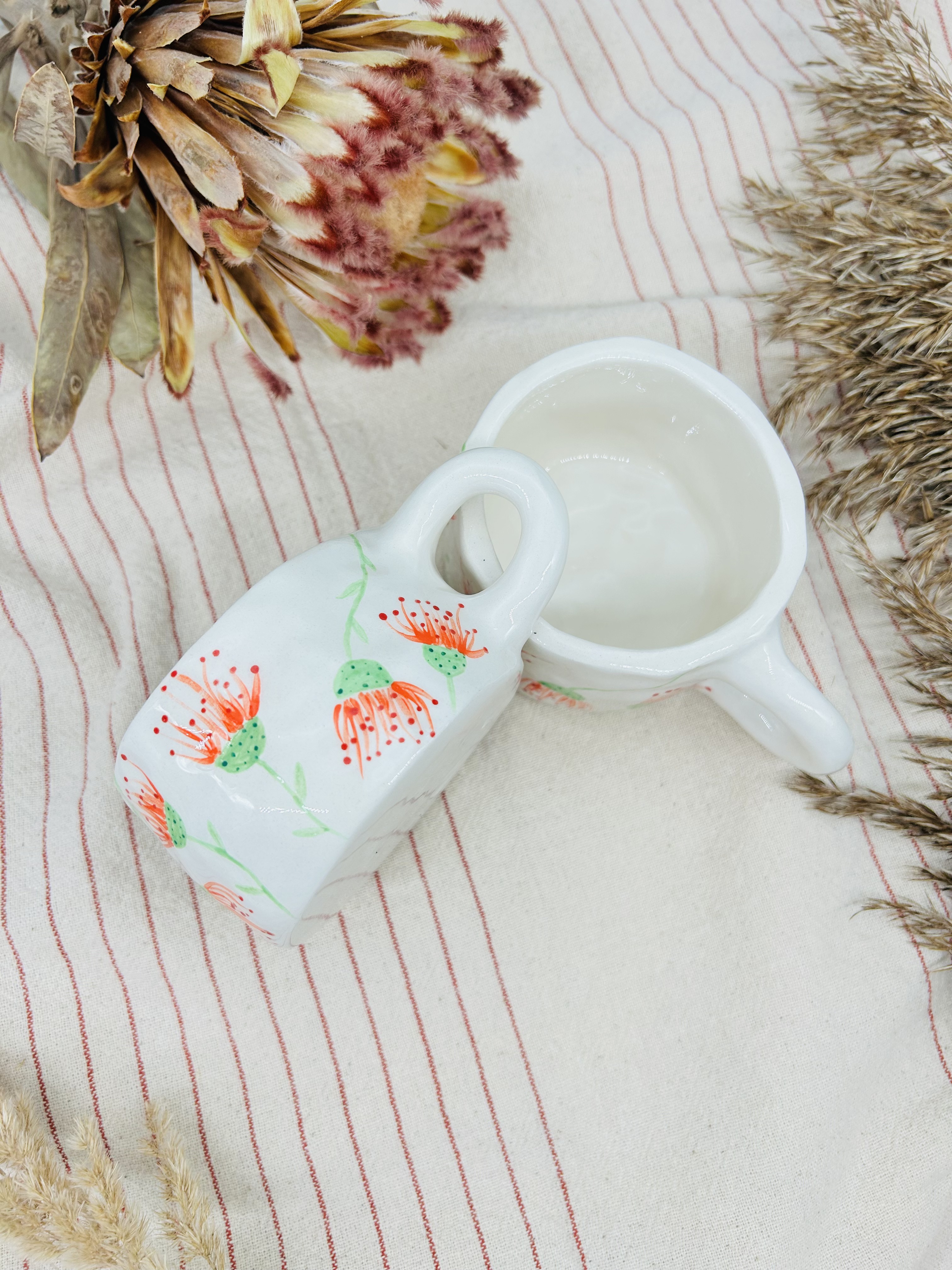 Puodelis Mistinis vandens pasaulis