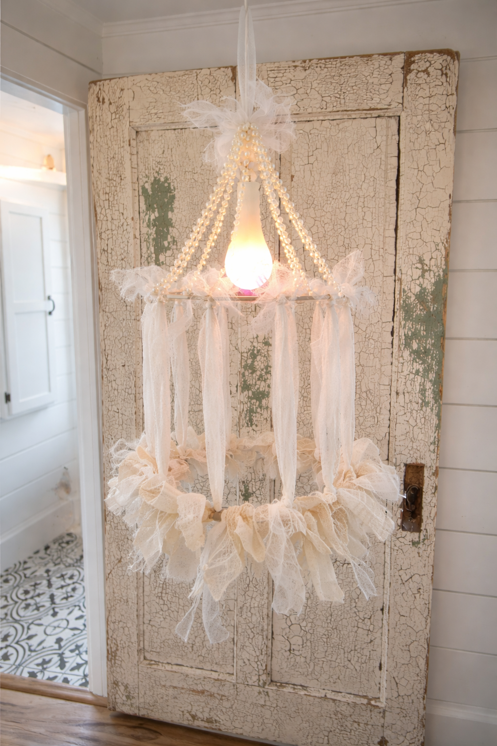 Vintage Lace Hanging Lamp