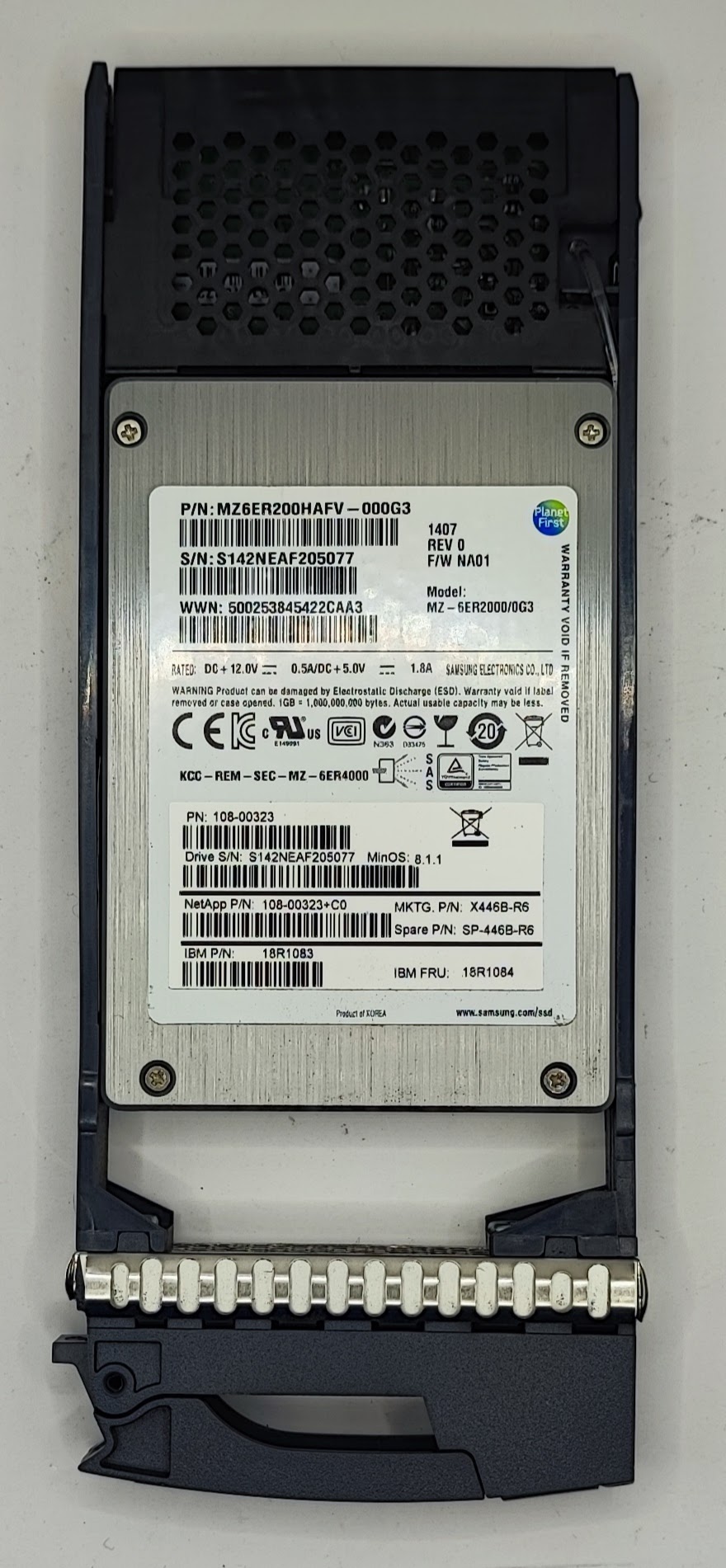 Disco SSD NetApp 200GB SAS 6Gbps 2.5" SFF - PN: 108-00323