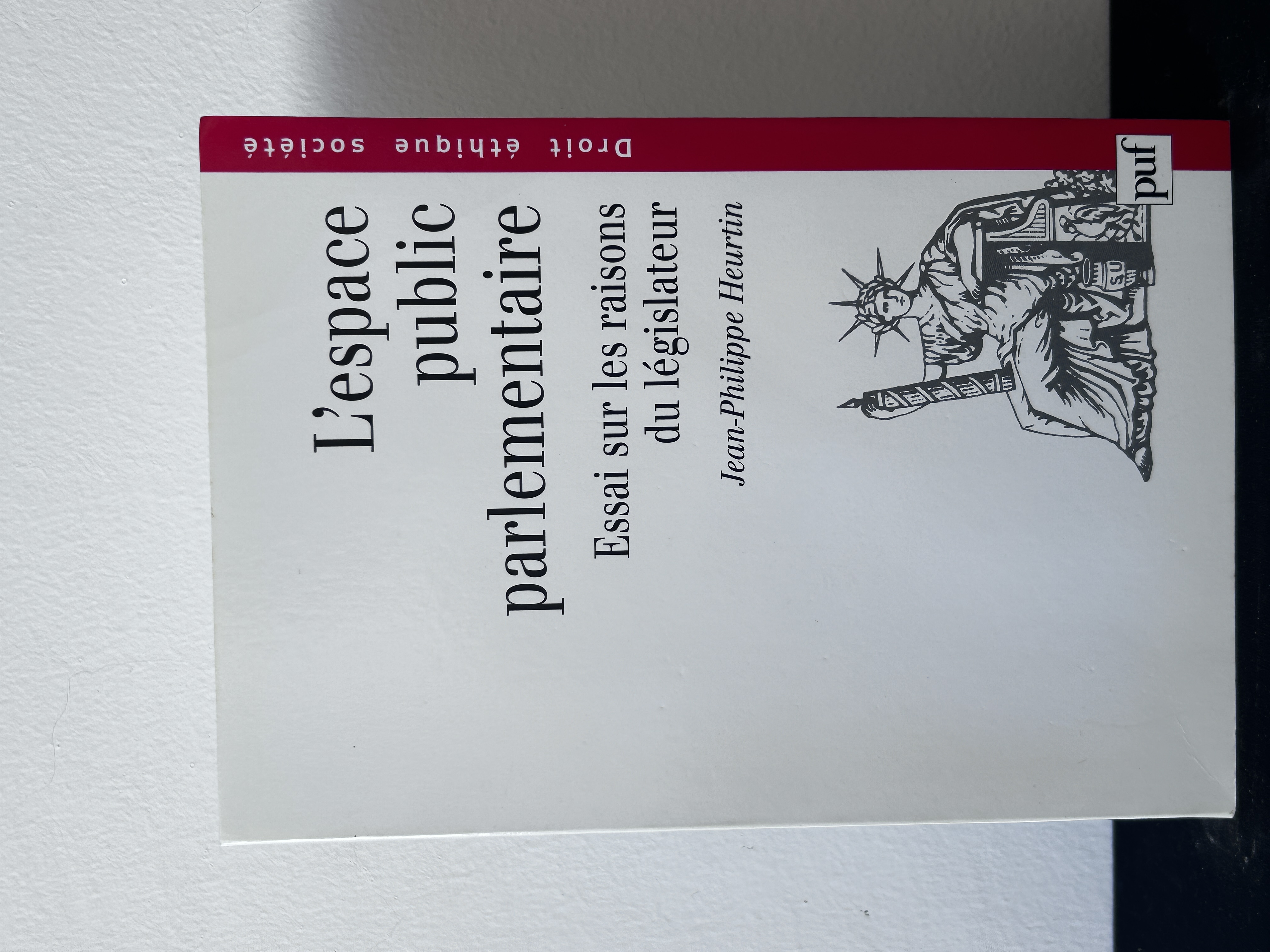 L'espace public parlementaire