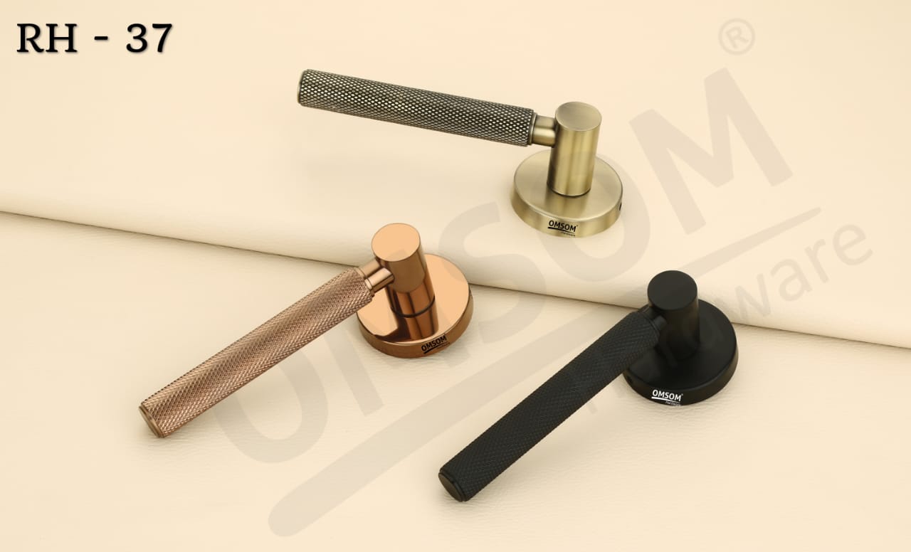 RH-37 Designer Door Handles