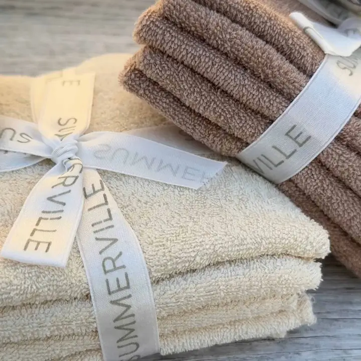 Ekologiški kūdikių rankšluostukai – šiltai pilkai rudi