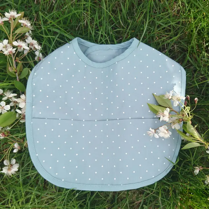 Kūdikių seilinukas su kišenėle