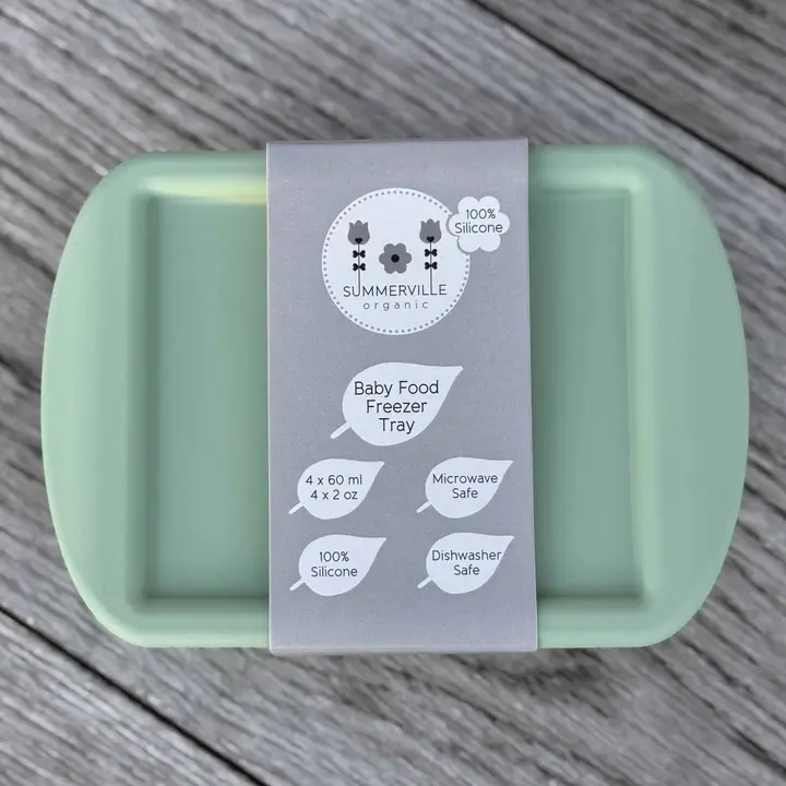 Silikoninė šaldymo dėžutė su 4 skyreliais ir dangteliu