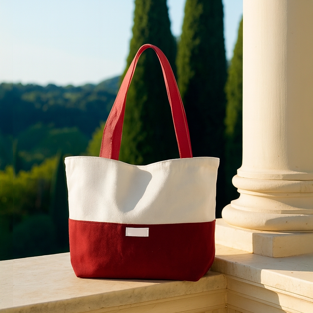 Totebag em Lona com detalhes Colorido e bolso frontal