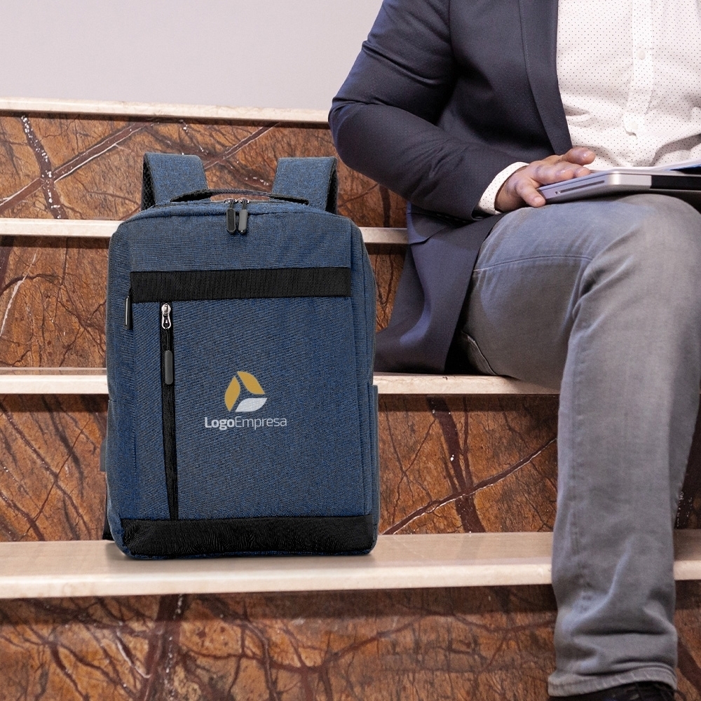 Mochila de Nylon USB 18L