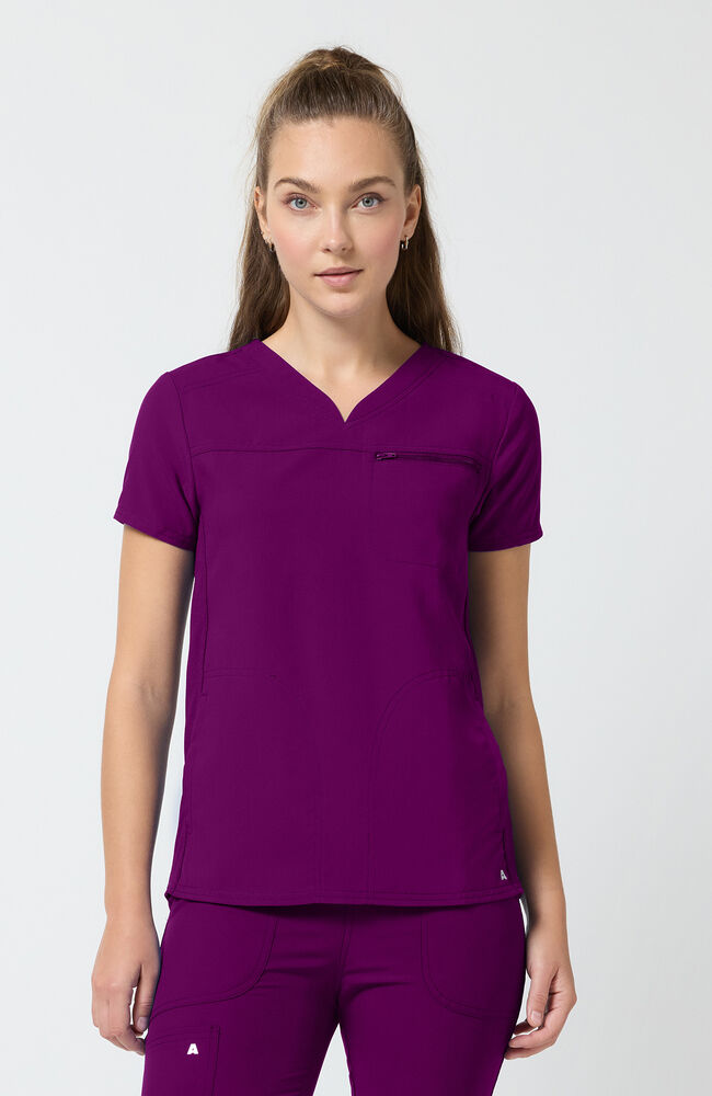 Blusa cuello V 3 bolsillos